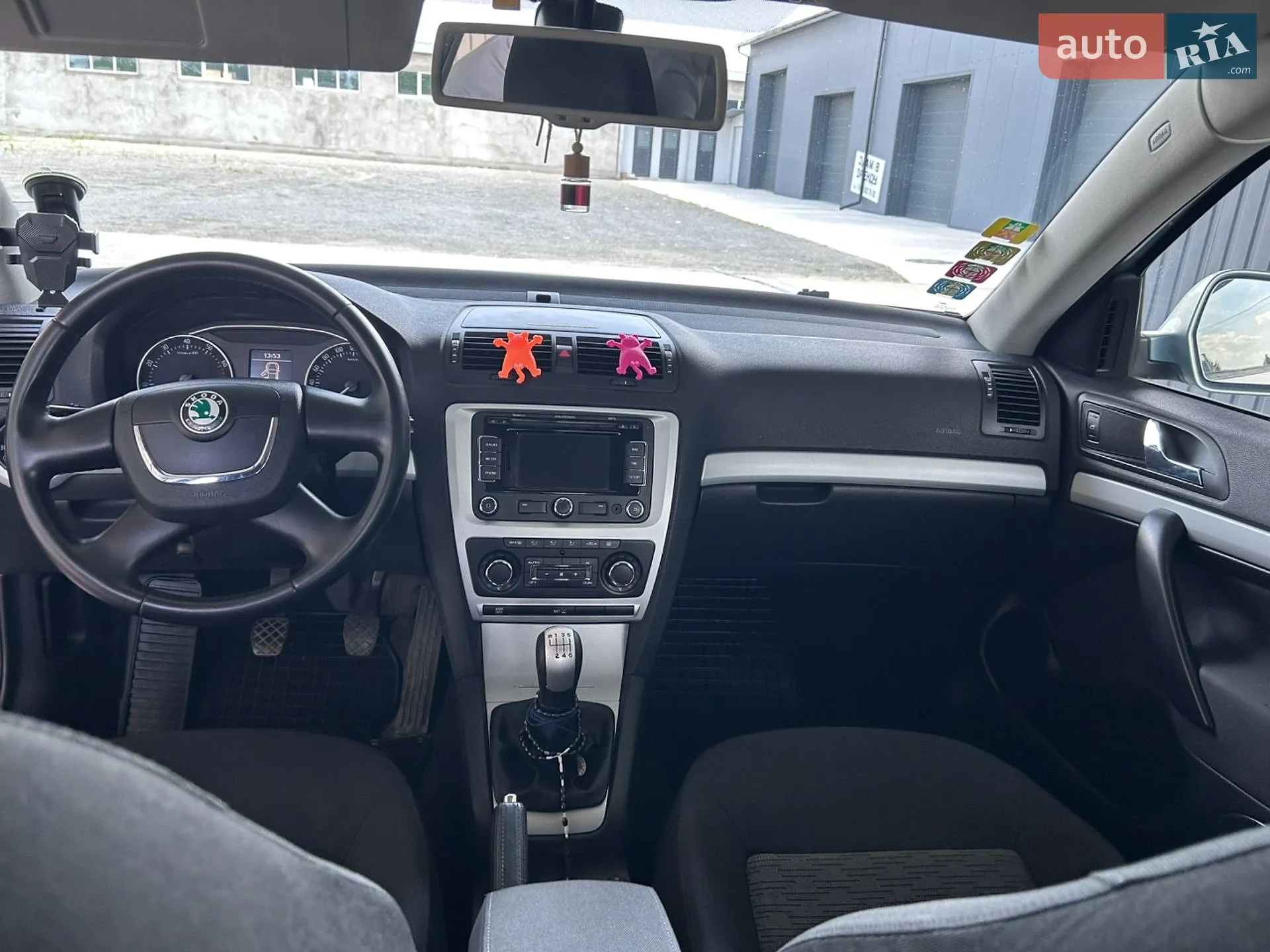 2010 Skoda Octavia - мініатюра 7