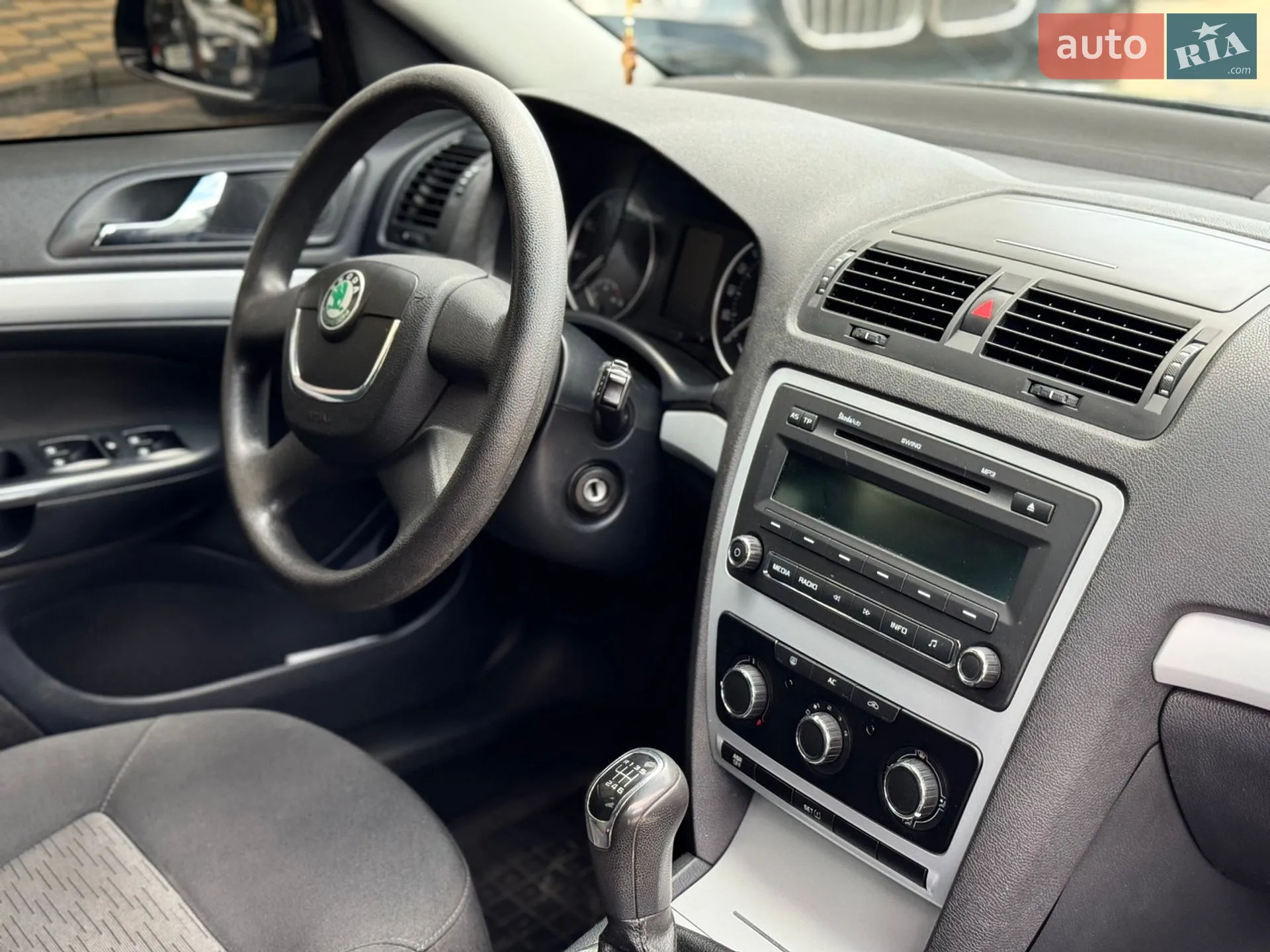 2011 Skoda Octavia - мініатюра 43