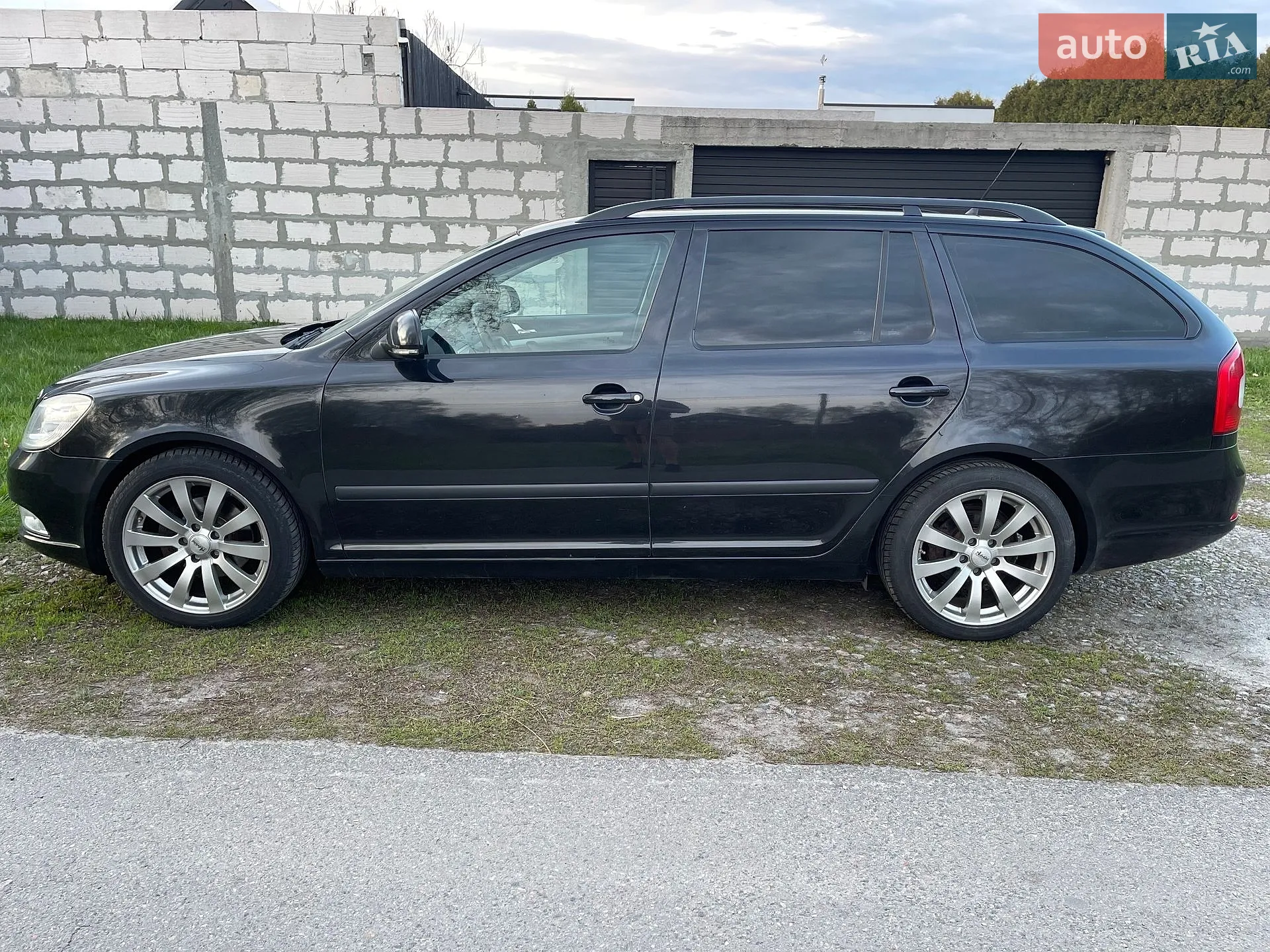 2011 Skoda Octavia - мініатюра 3