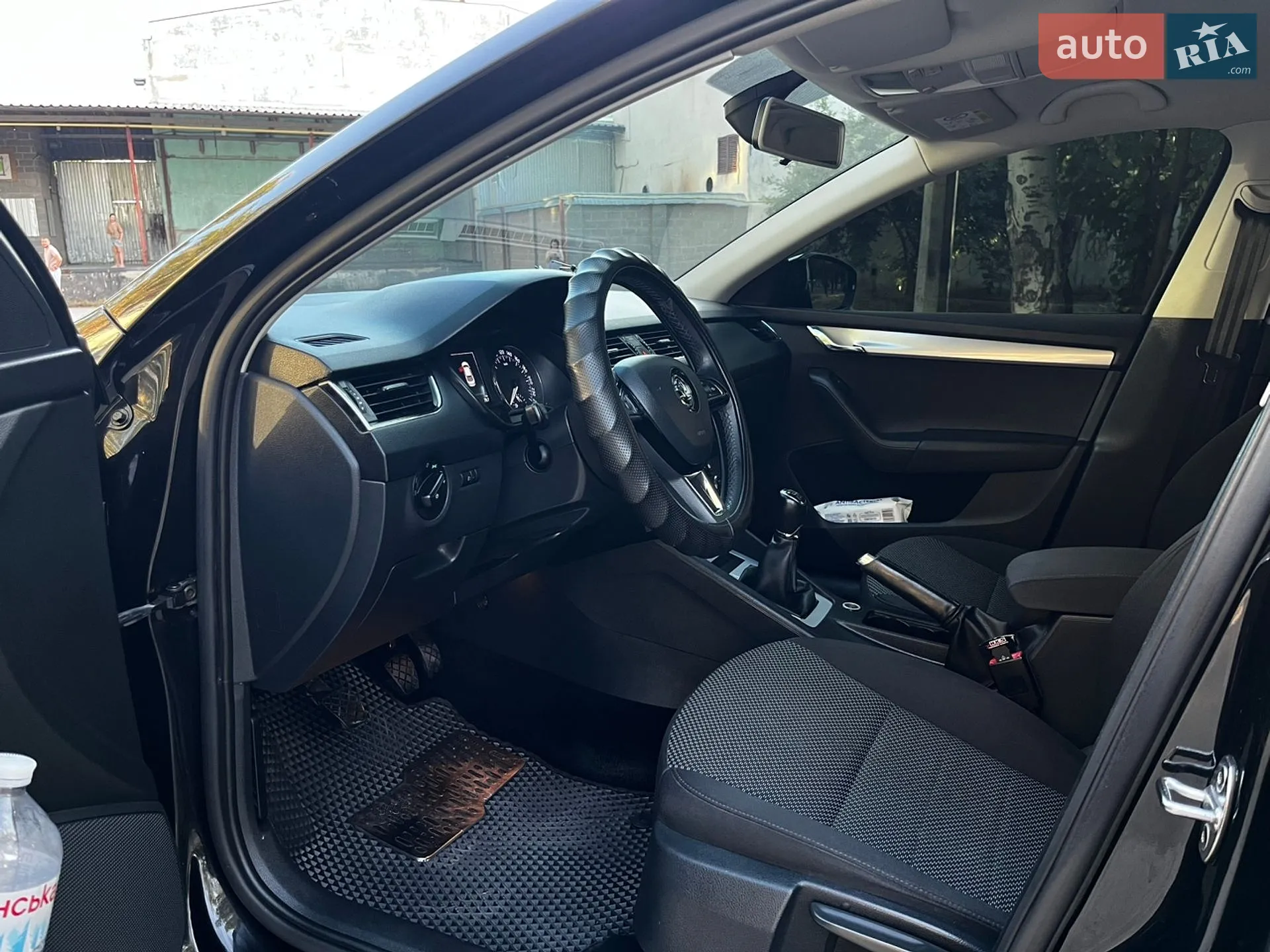 Skoda Octavia 2017 VIN Y6UAC2NE3HB007262 фото оголошення 10 з 13