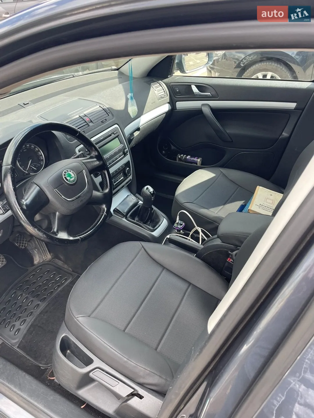 2011 Skoda Octavia - мініатюра 13