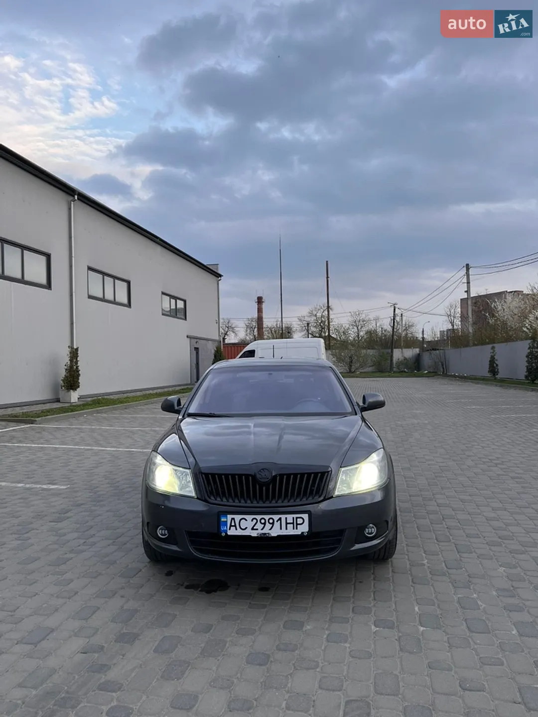 2011 Skoda Octavia - мініатюра 2