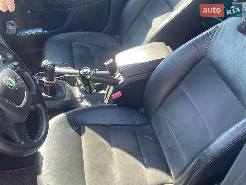 Skoda Octavia 2012 VIN TMBGE61Z8C8028229 фото оголошення 4 з 43