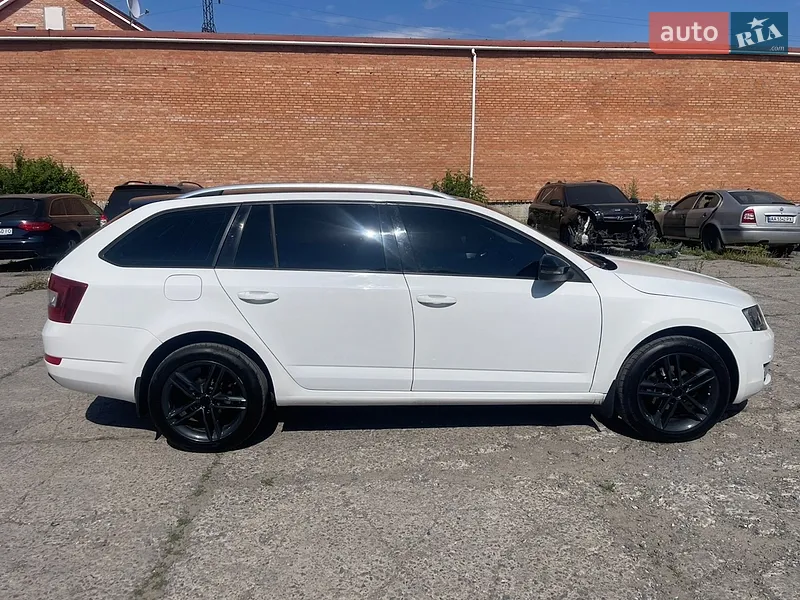 Skoda Octavia 2014 VIN TMBJG7NE8E0156002 фото оголошення 8 з 54