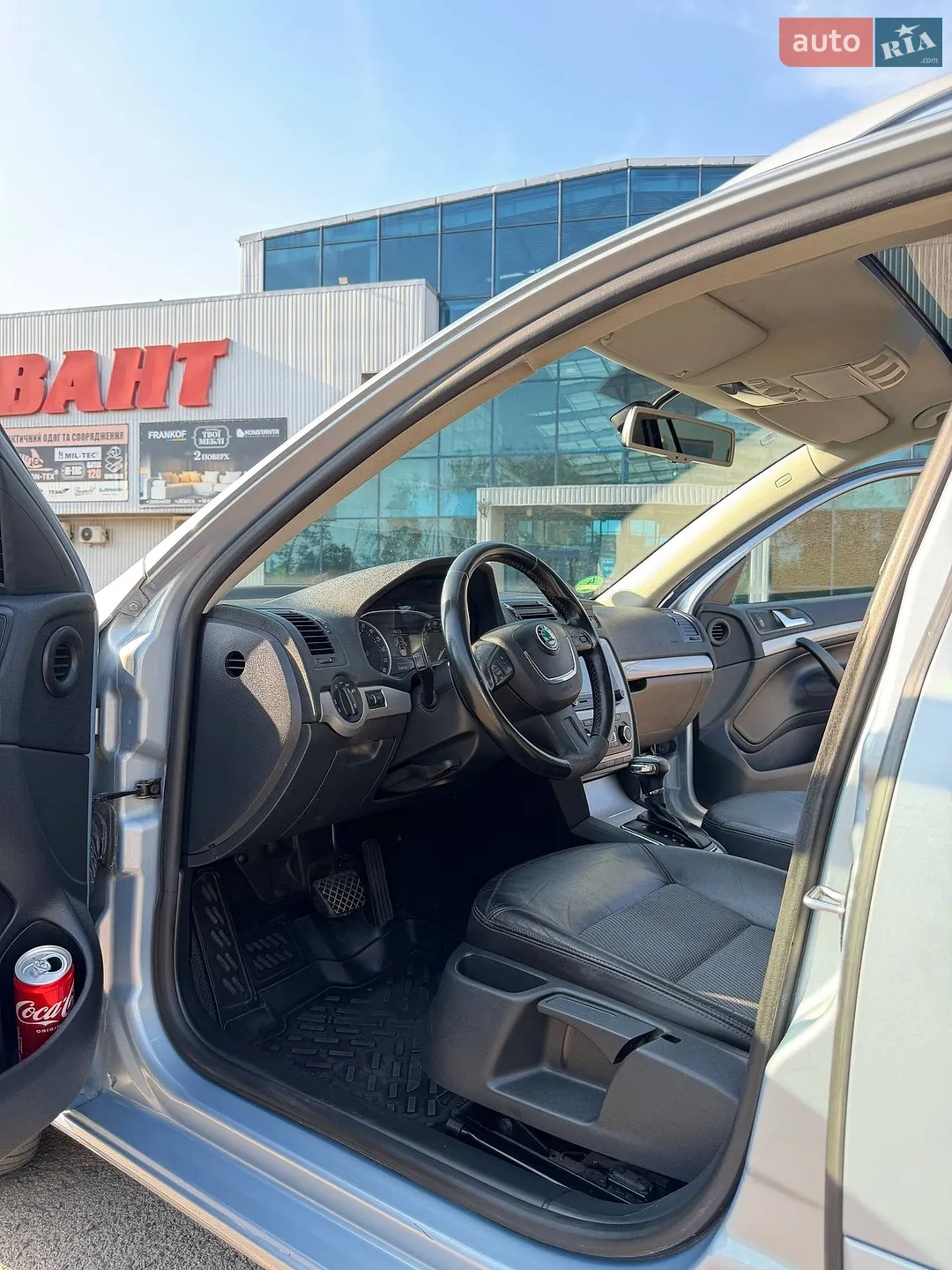 2011 Skoda Octavia - мініатюра 9