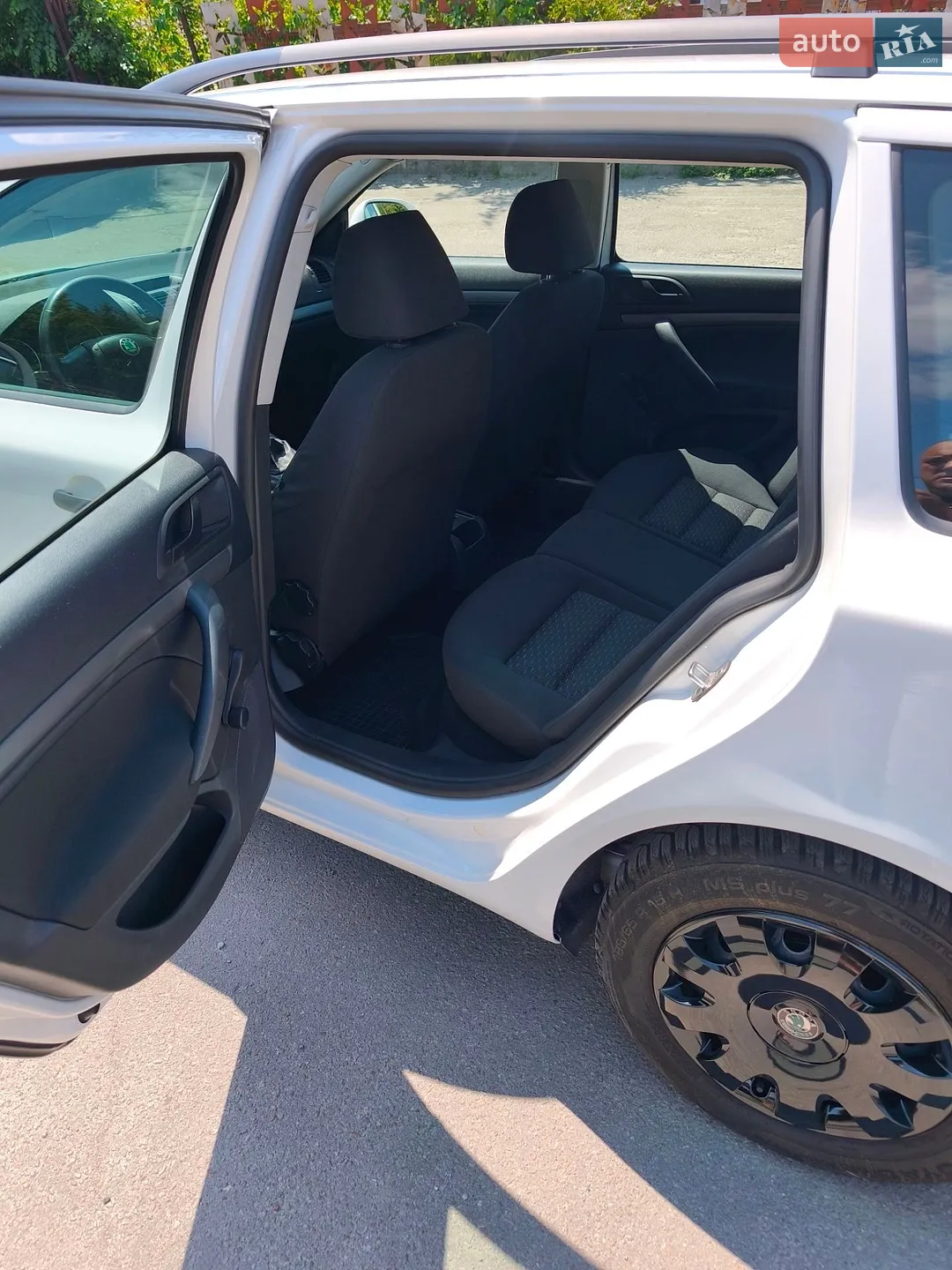 2011 Skoda Octavia - мініатюра 9