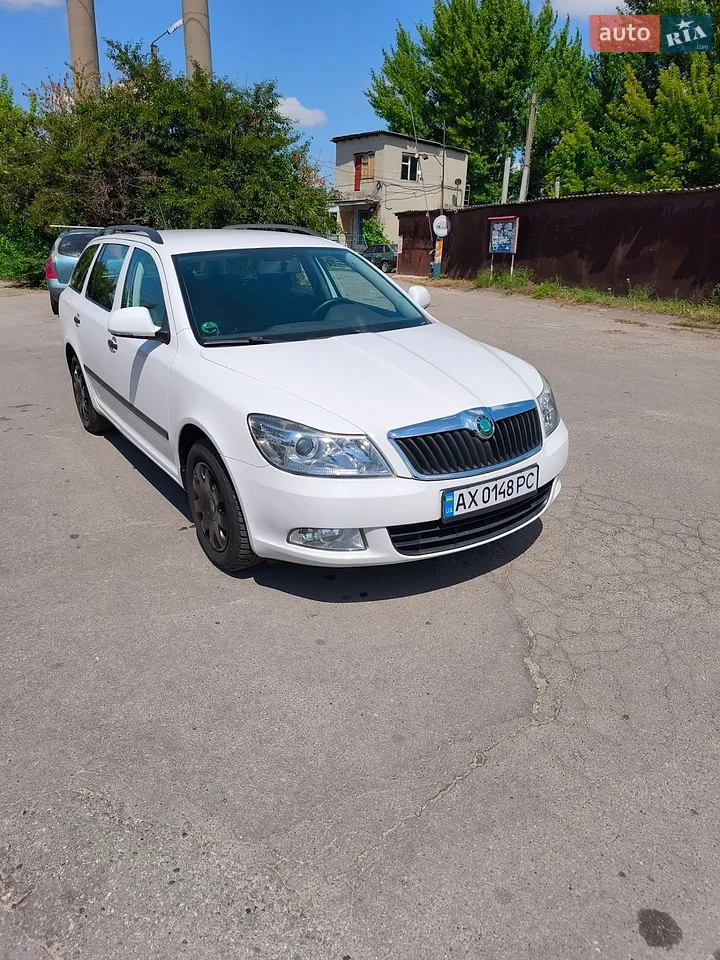 2012 Skoda Octavia - мініатюра 16