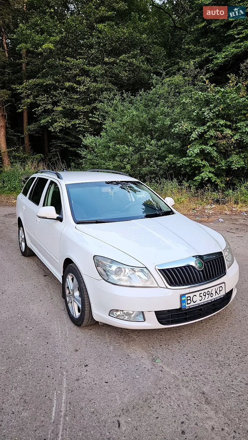 2010 Skoda Octavia - мініатюра 17