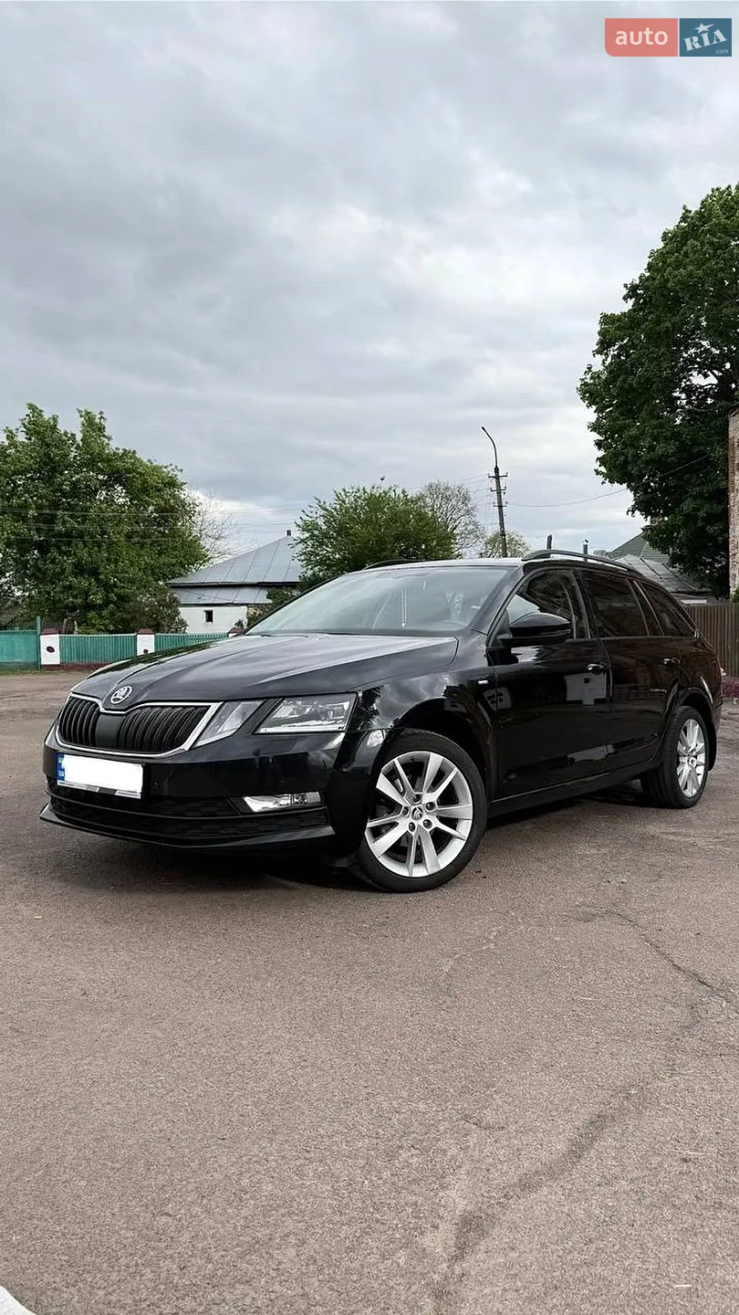 2017 Skoda Octavia - фото 1