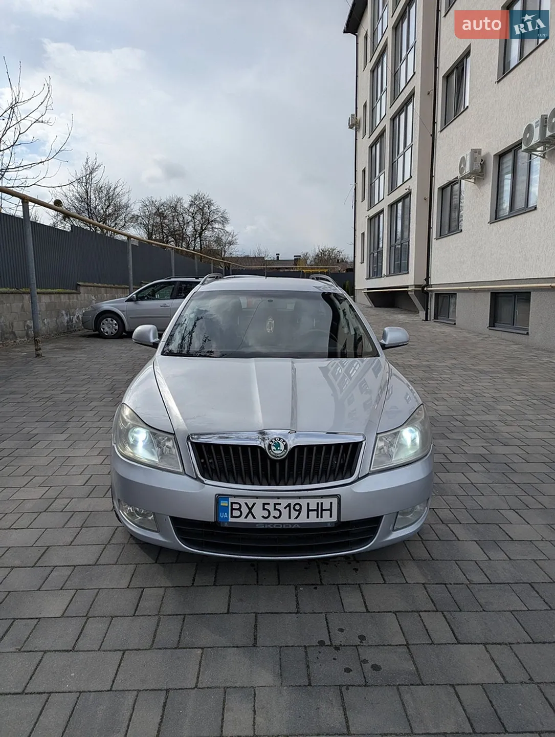 2010 Skoda Octavia - фото 1