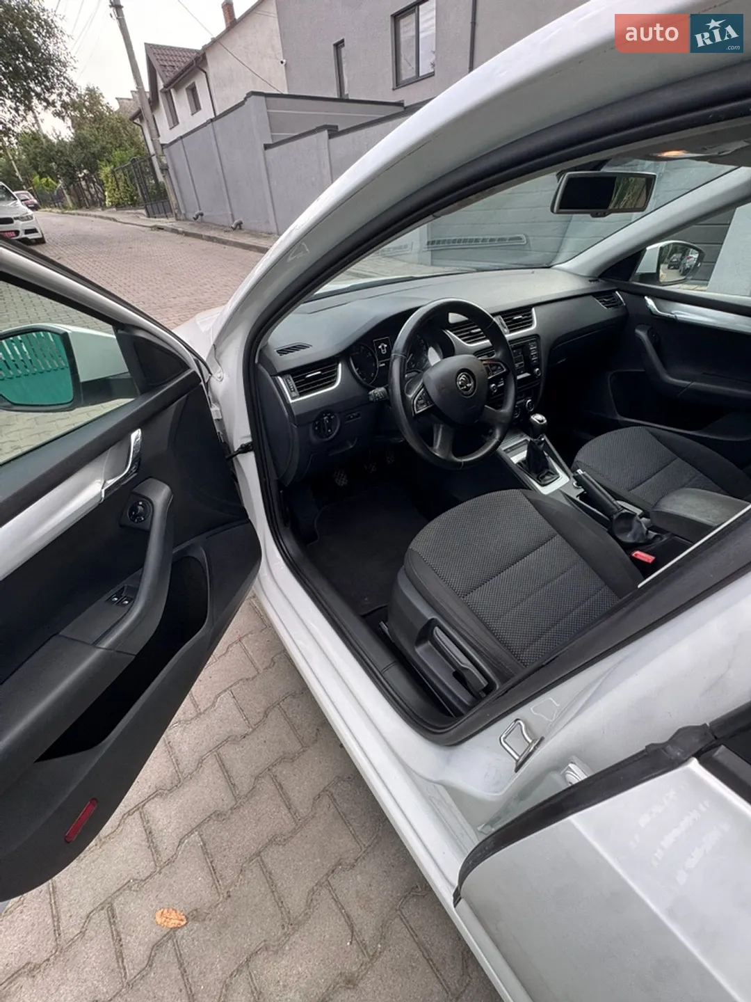 2014 Skoda Octavia - мініатюра 9