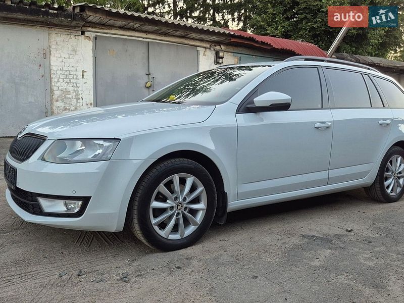 Универсал Skoda Octavia 2016 в Умани