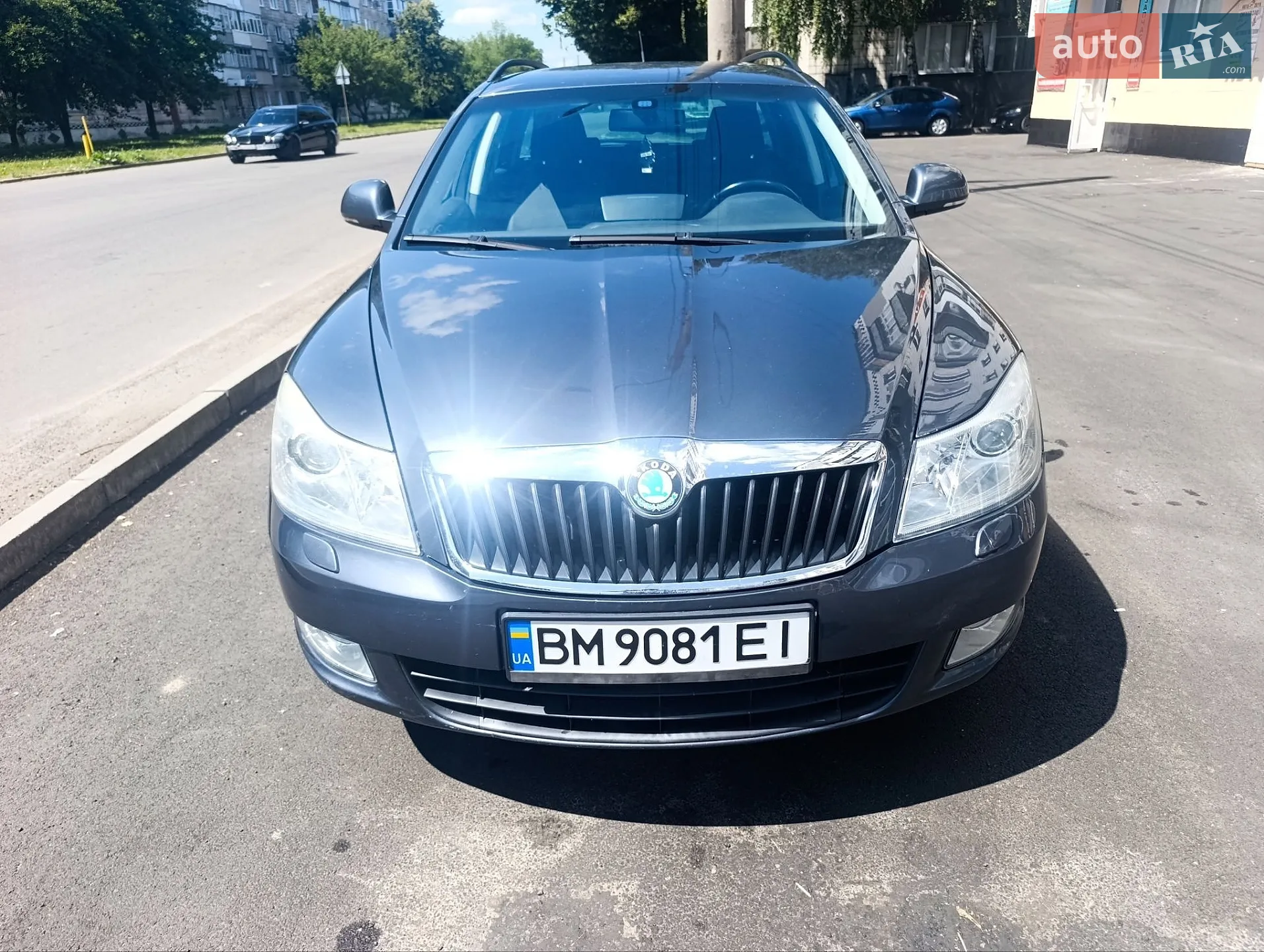 2010 Skoda Octavia - мініатюра 2