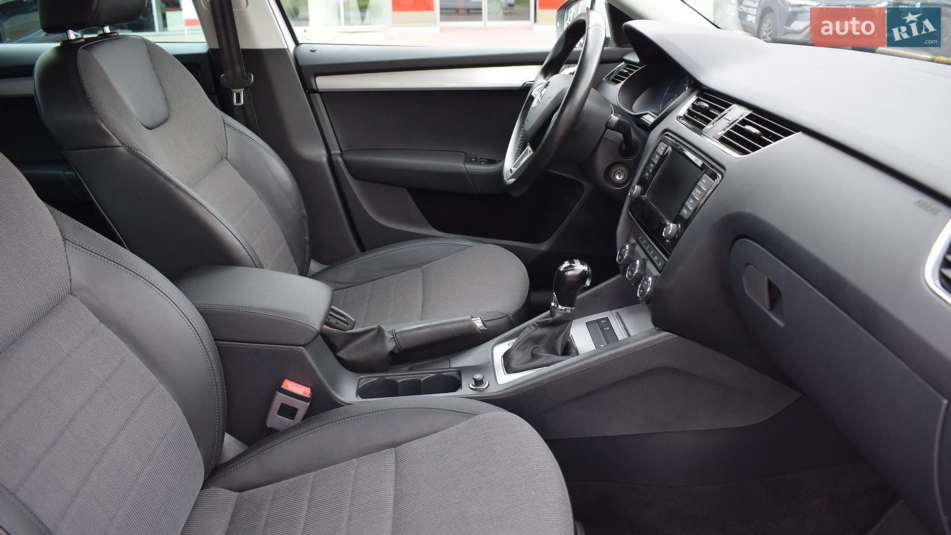 2017 Skoda Octavia - мініатюра 6