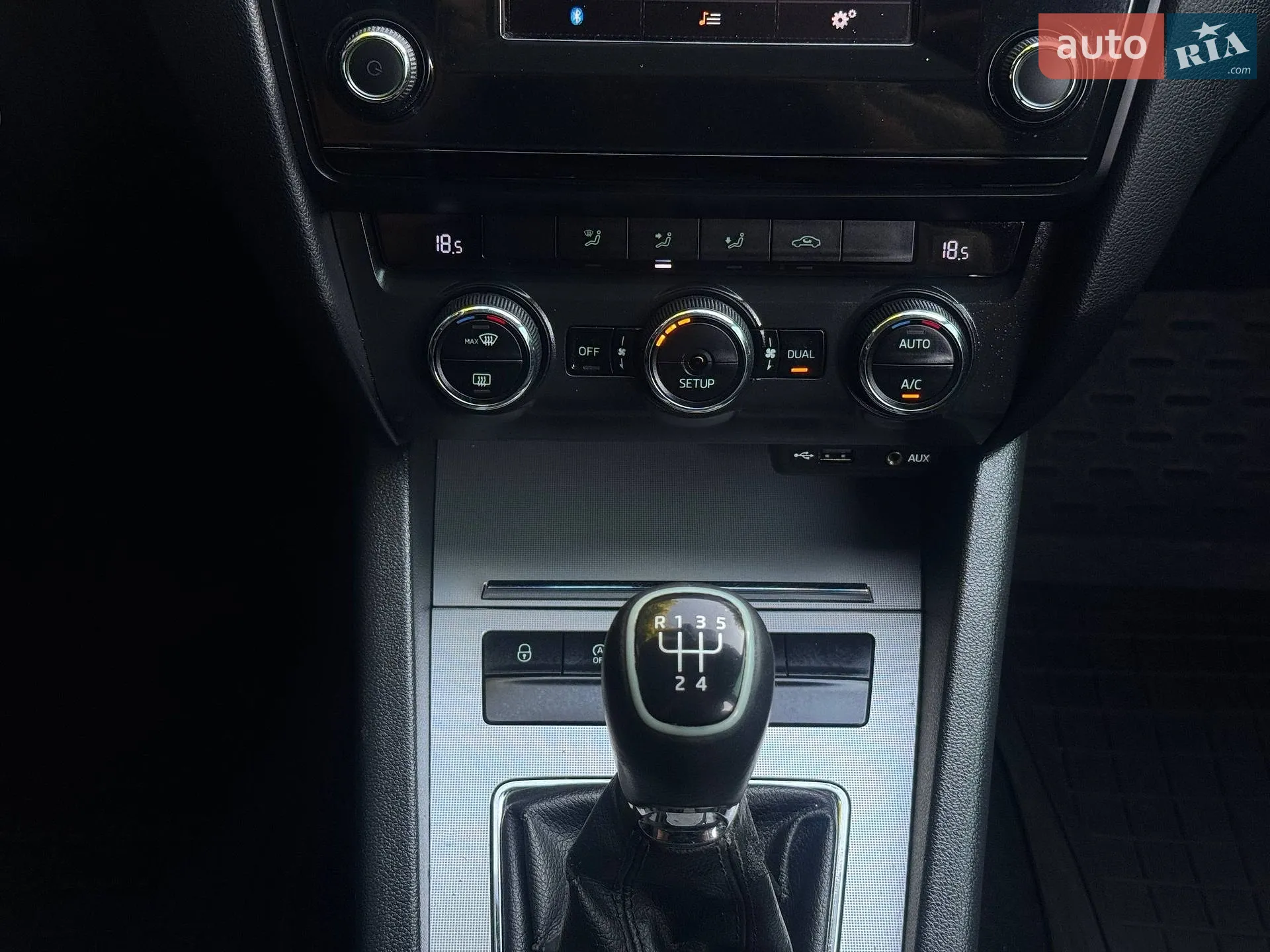 2015 Skoda Octavia - мініатюра 12