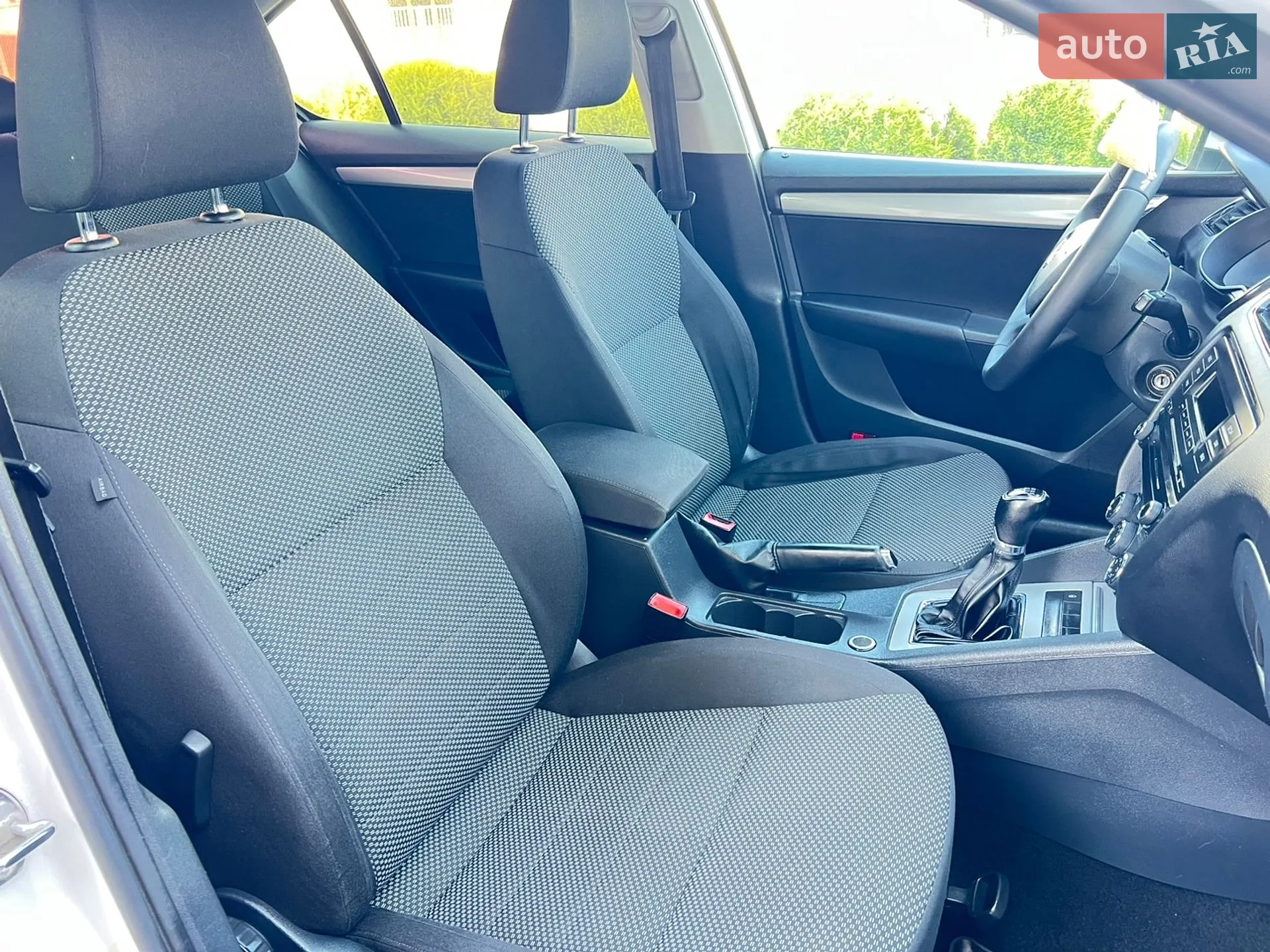 2013 Skoda Octavia - мініатюра 23