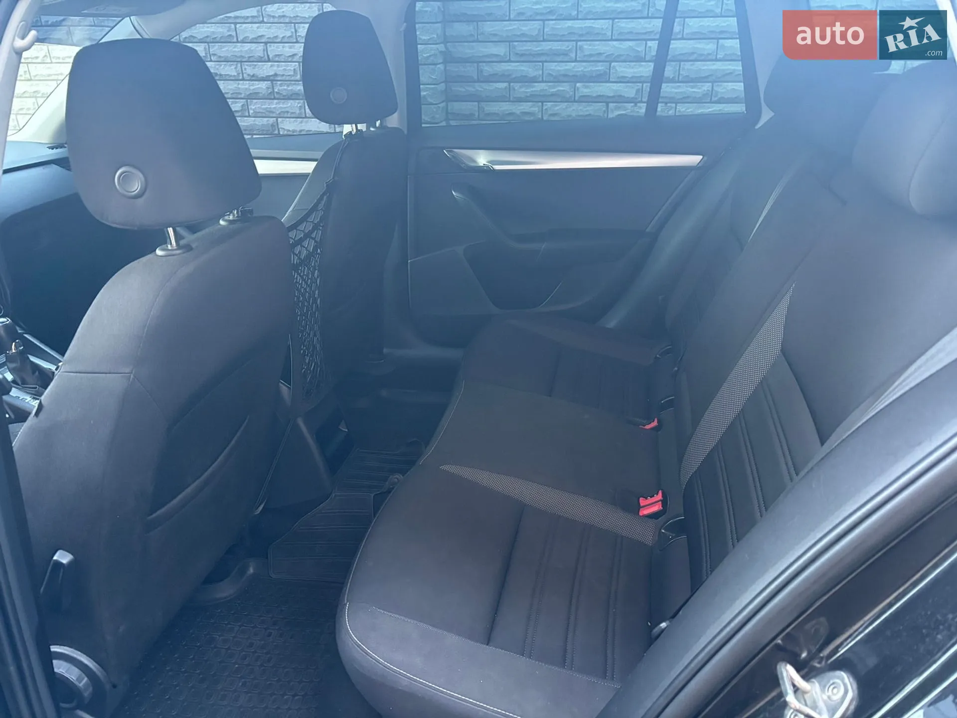 2017 Skoda Octavia - мініатюра 8