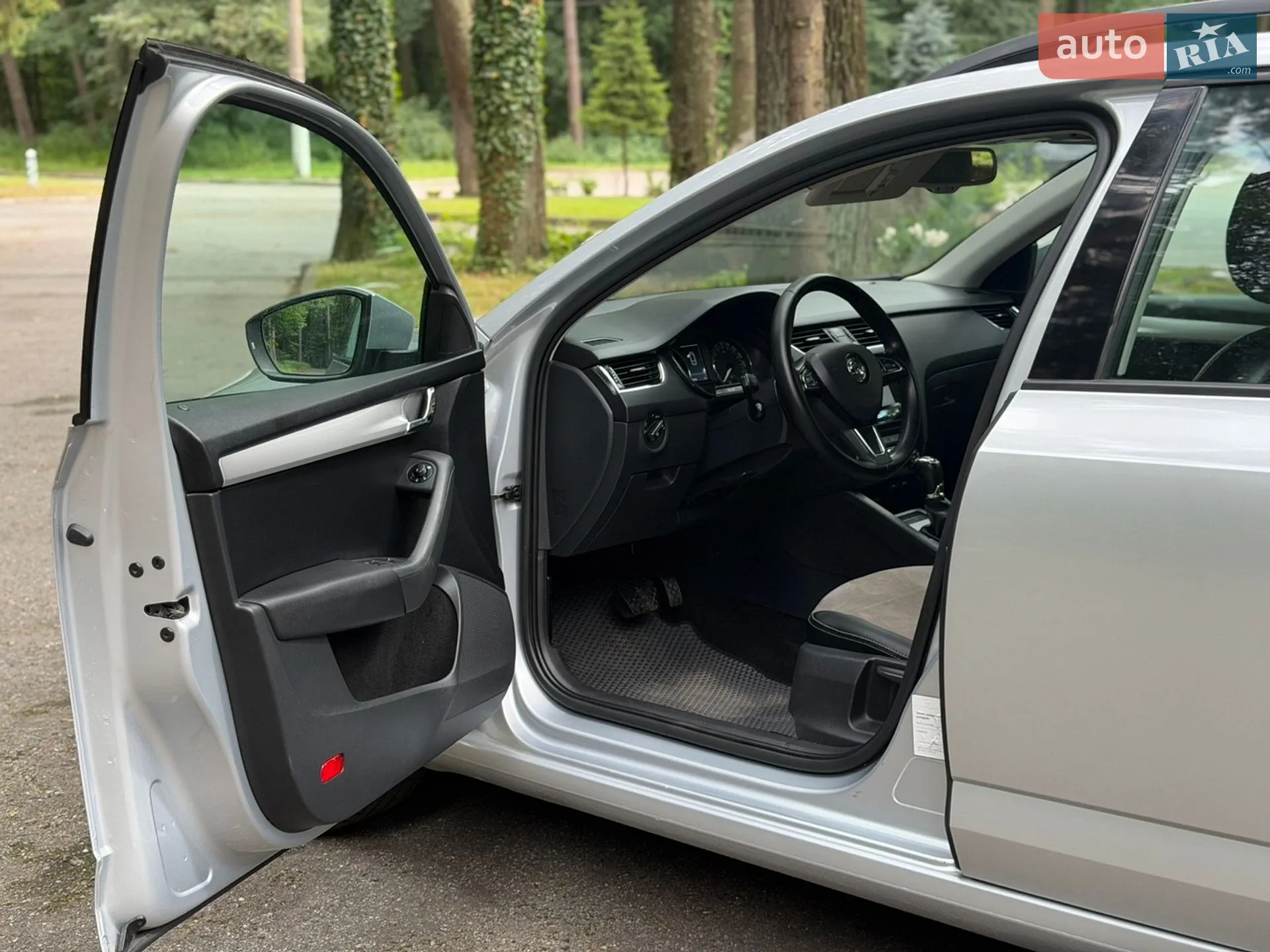 2014 Skoda Octavia - мініатюра 13