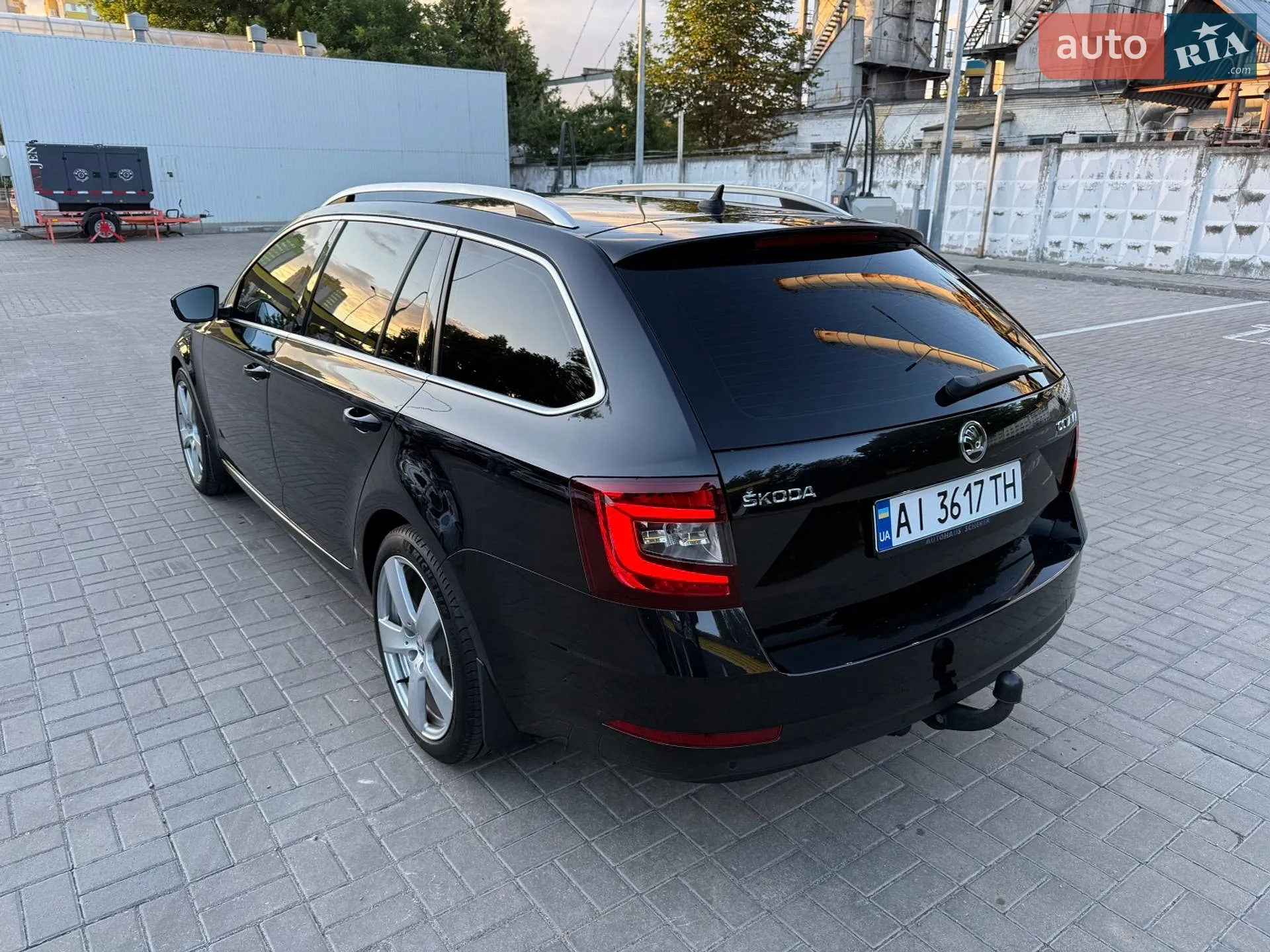 Skoda Octavia 2018 VIN TMBJJ7NE5K0063385 фото оголошення 8 з 70