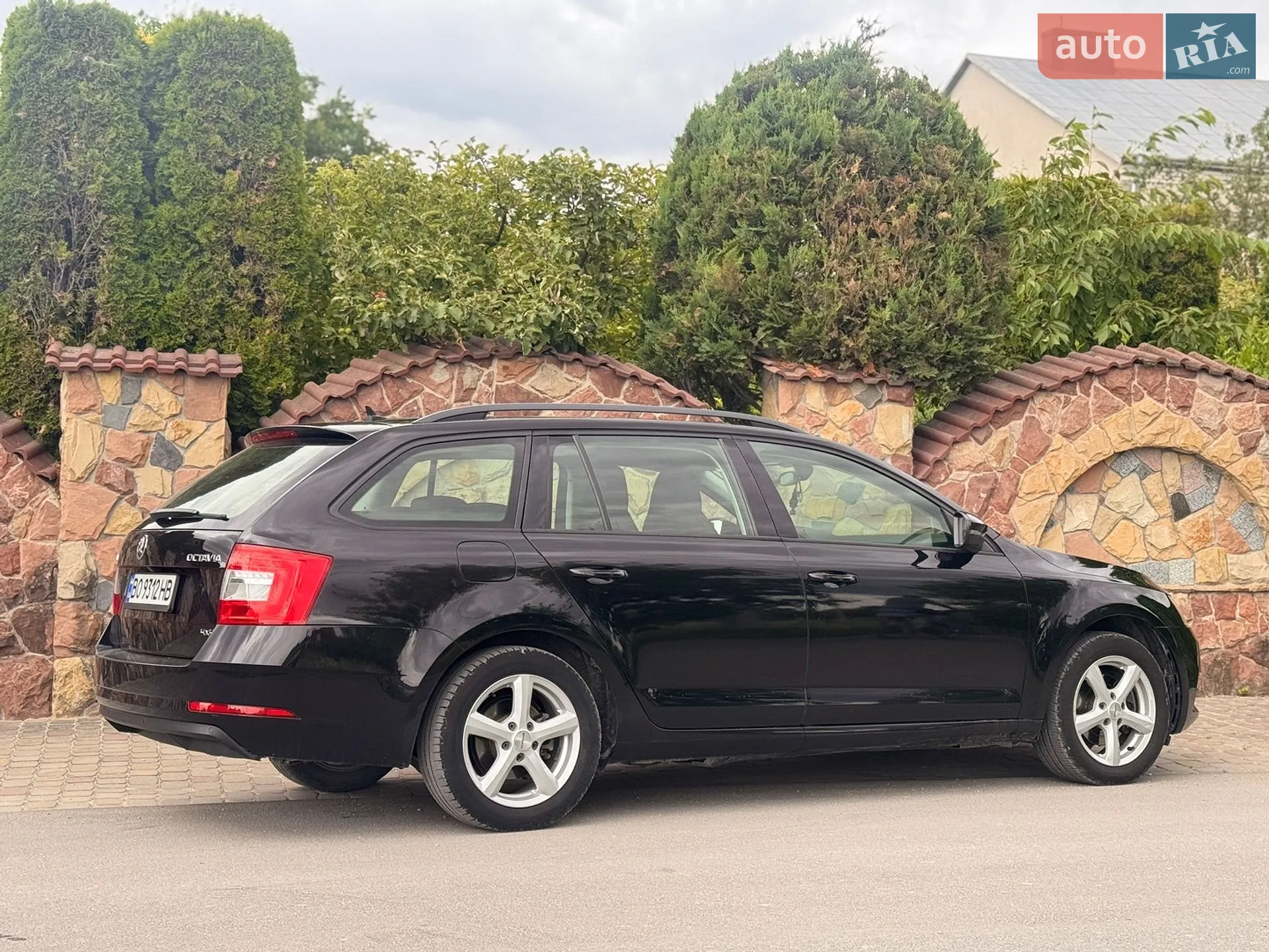 2018 Skoda Octavia - мініатюра 28