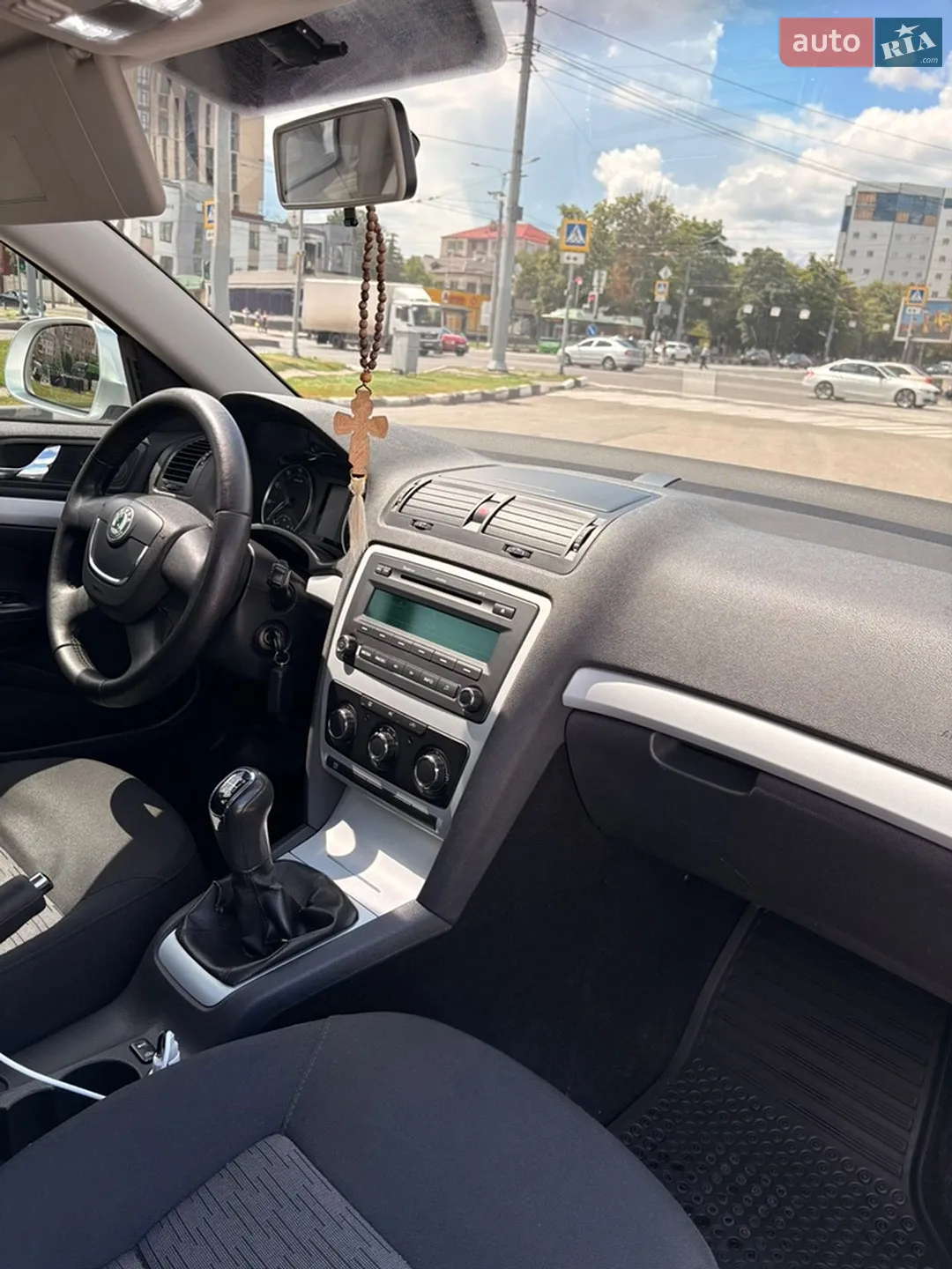 2011 Skoda Octavia - мініатюра 13