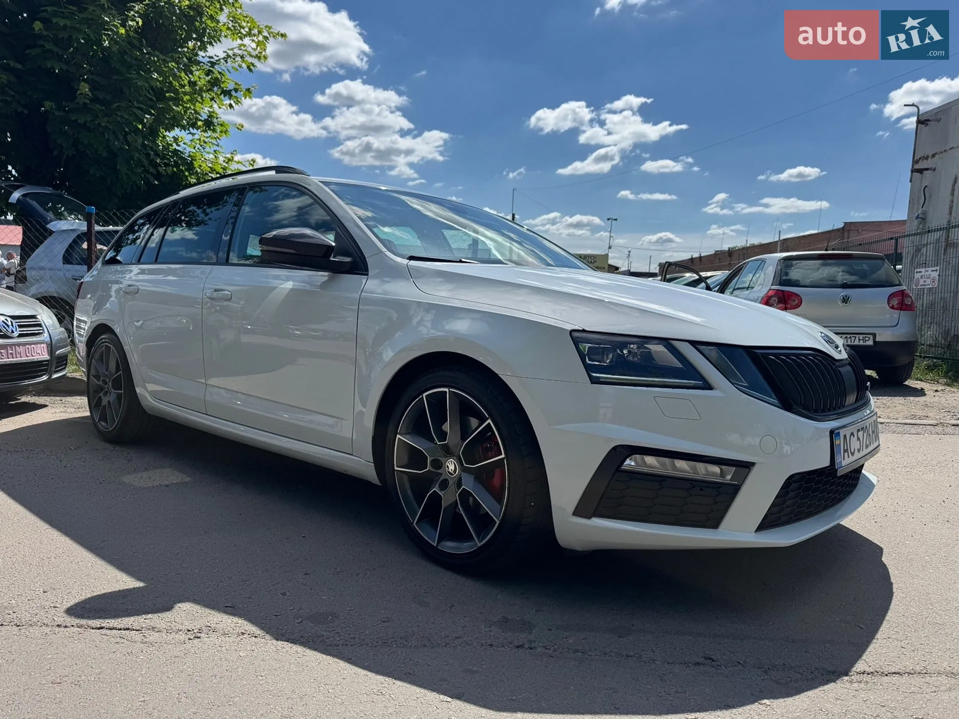 2018 Skoda Octavia - фото 1
