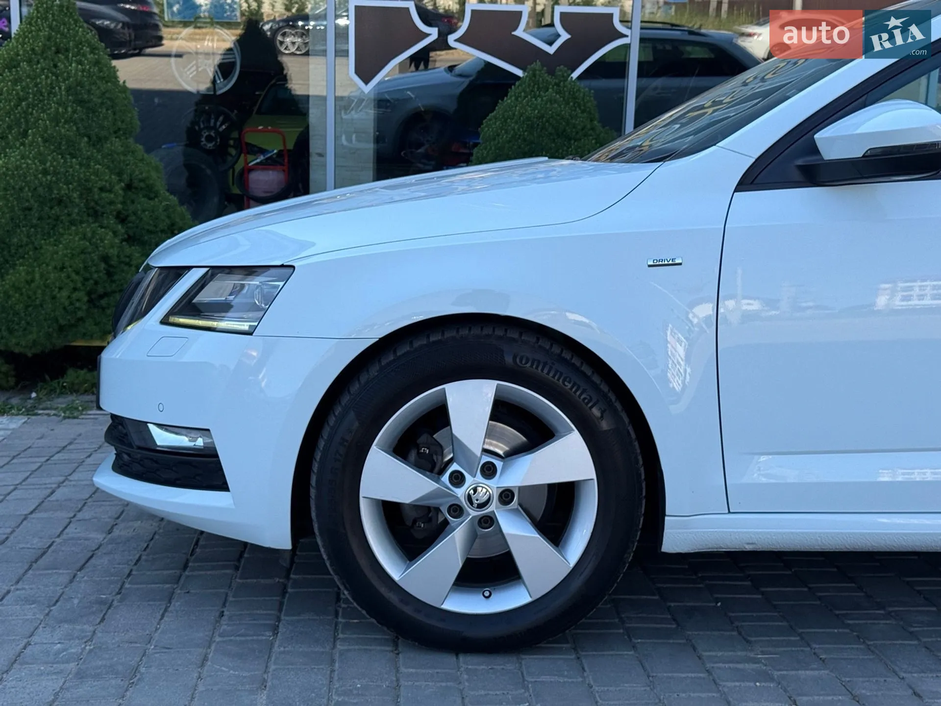 2017 Skoda Octavia - мініатюра 9