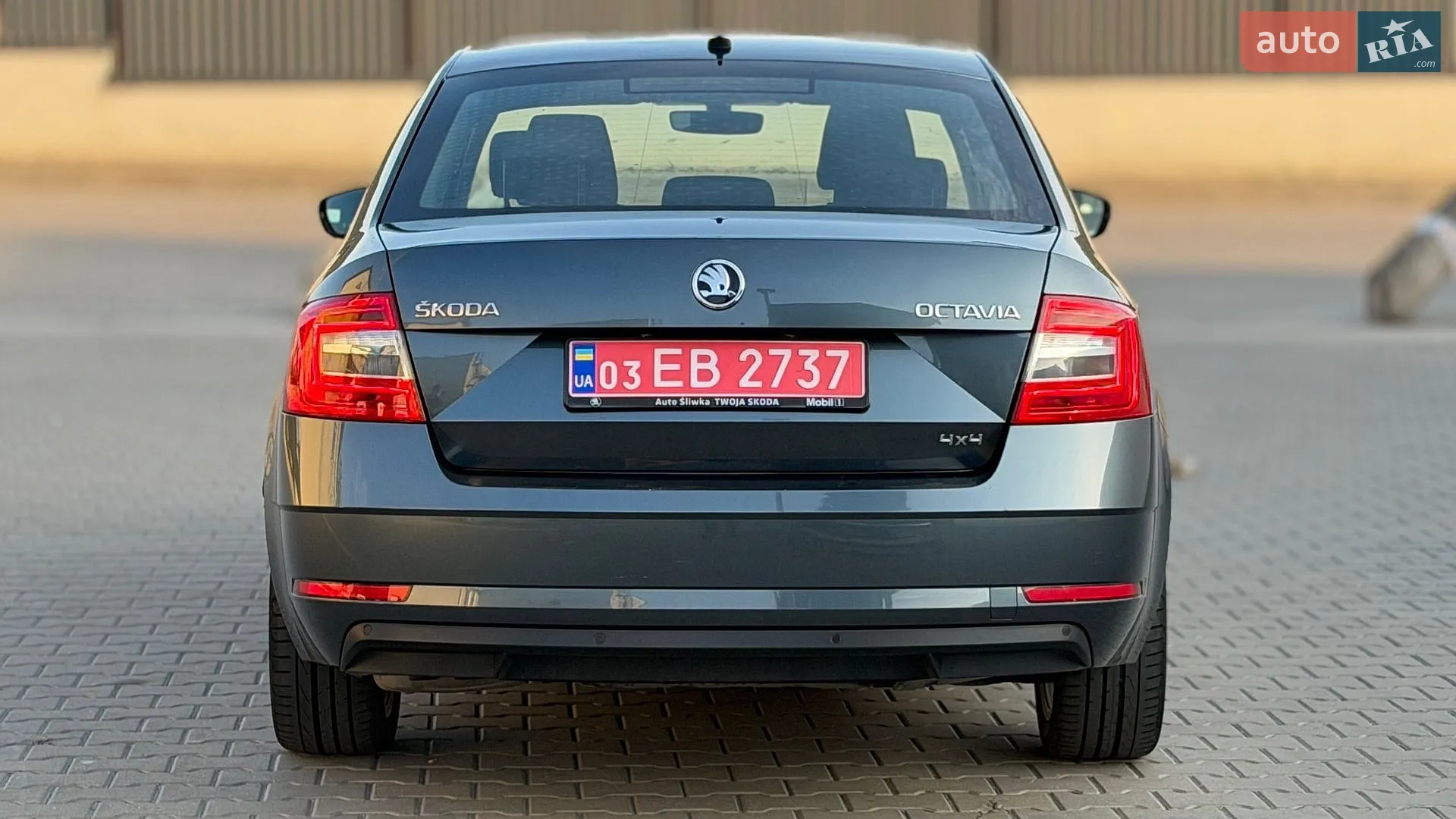 2017 Skoda Octavia - мініатюра 8