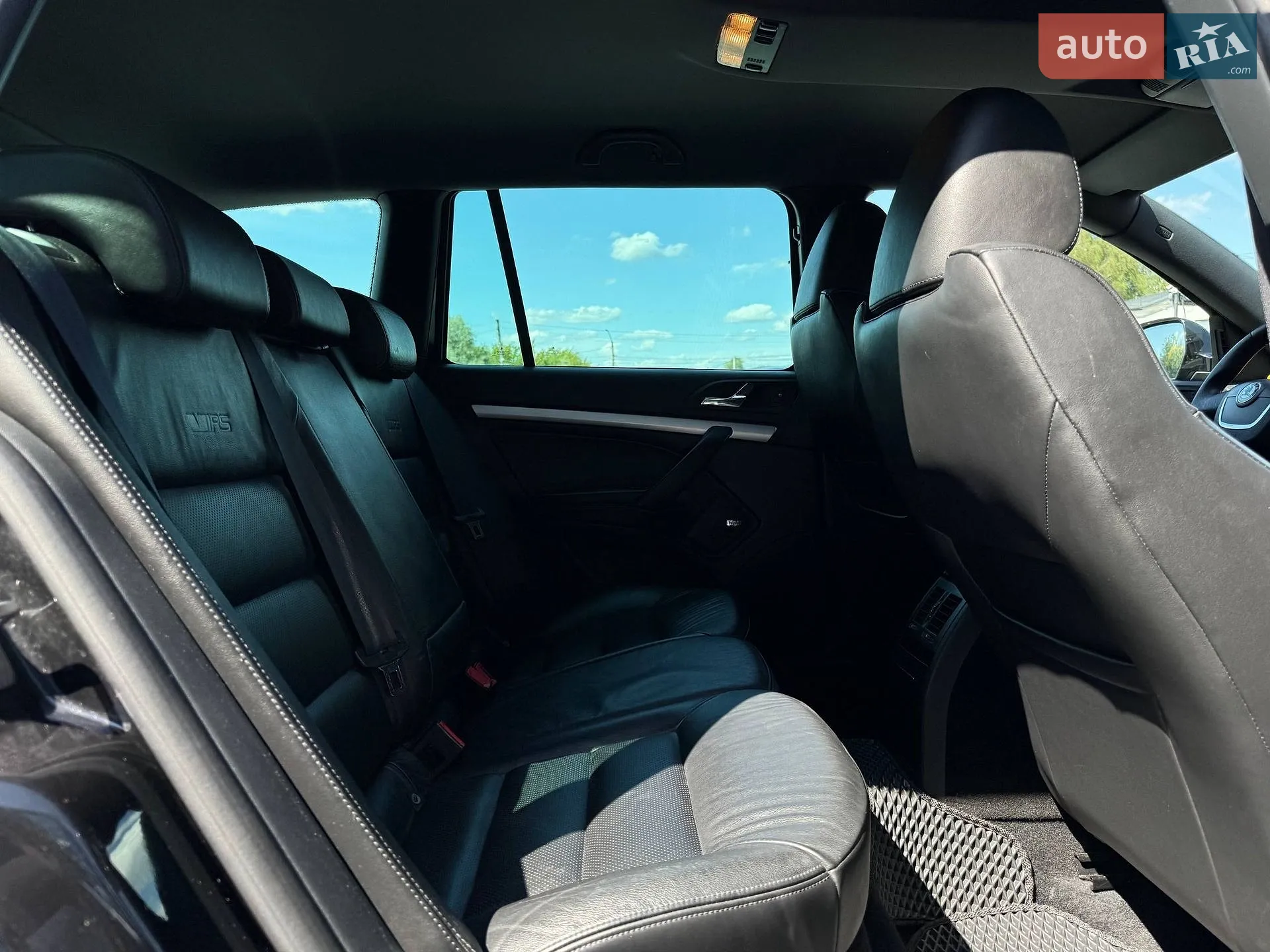 2011 Skoda Octavia - мініатюра 64
