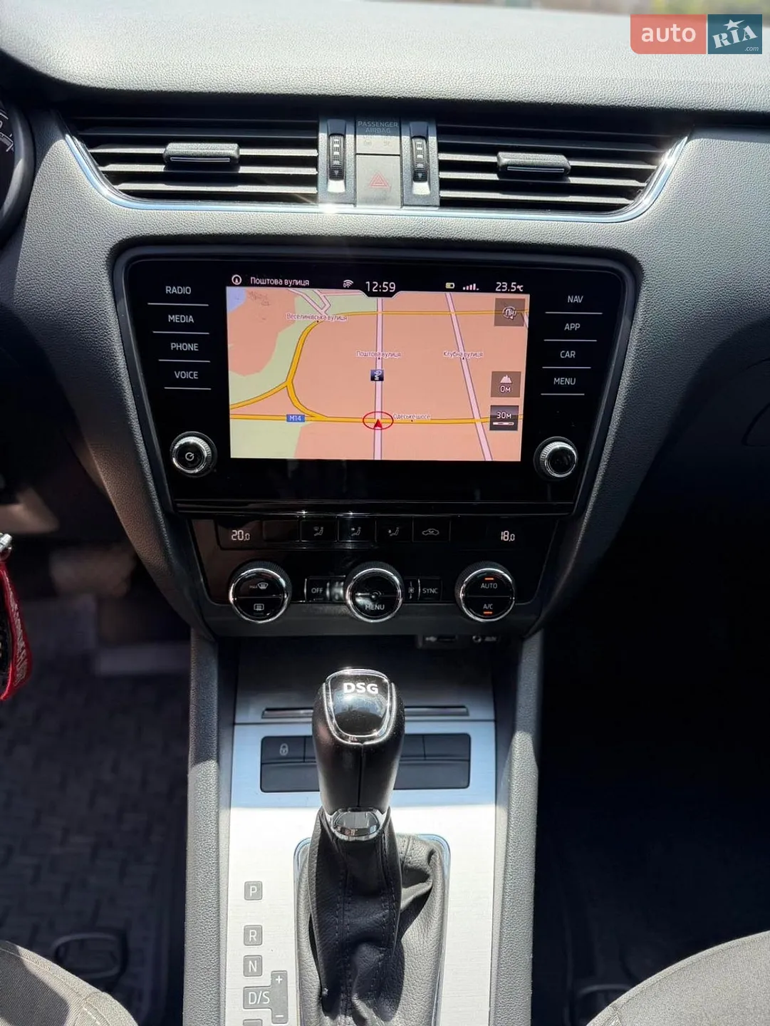 2017 Skoda Octavia - мініатюра 17