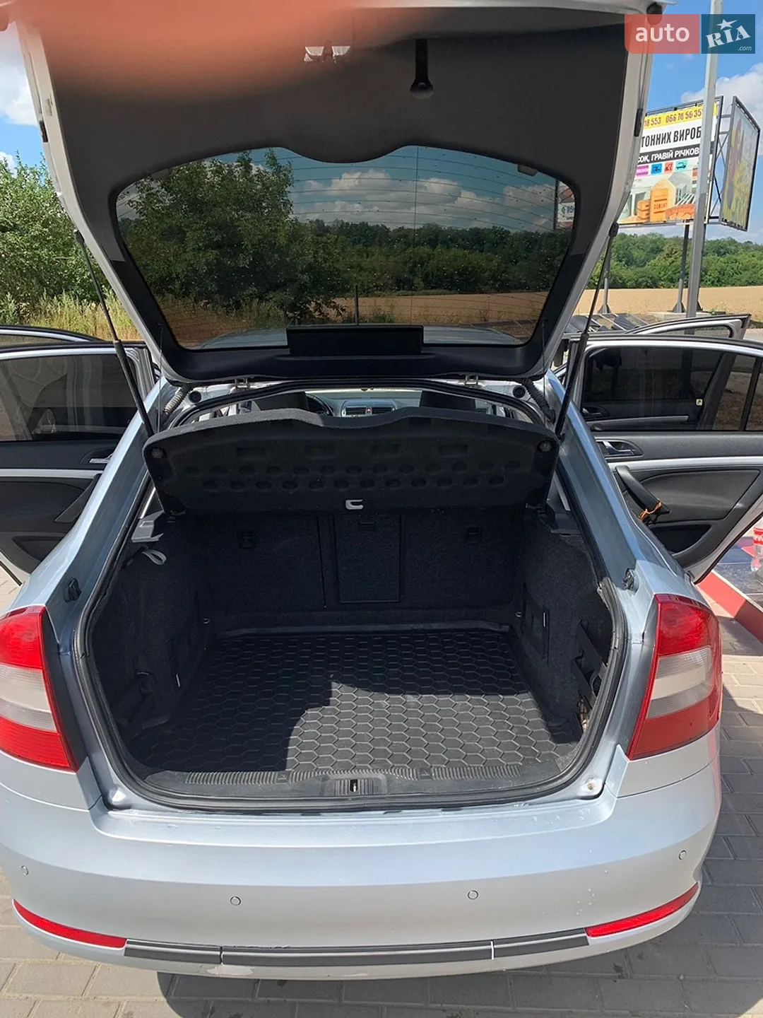 2011 Skoda Octavia - мініатюра 12