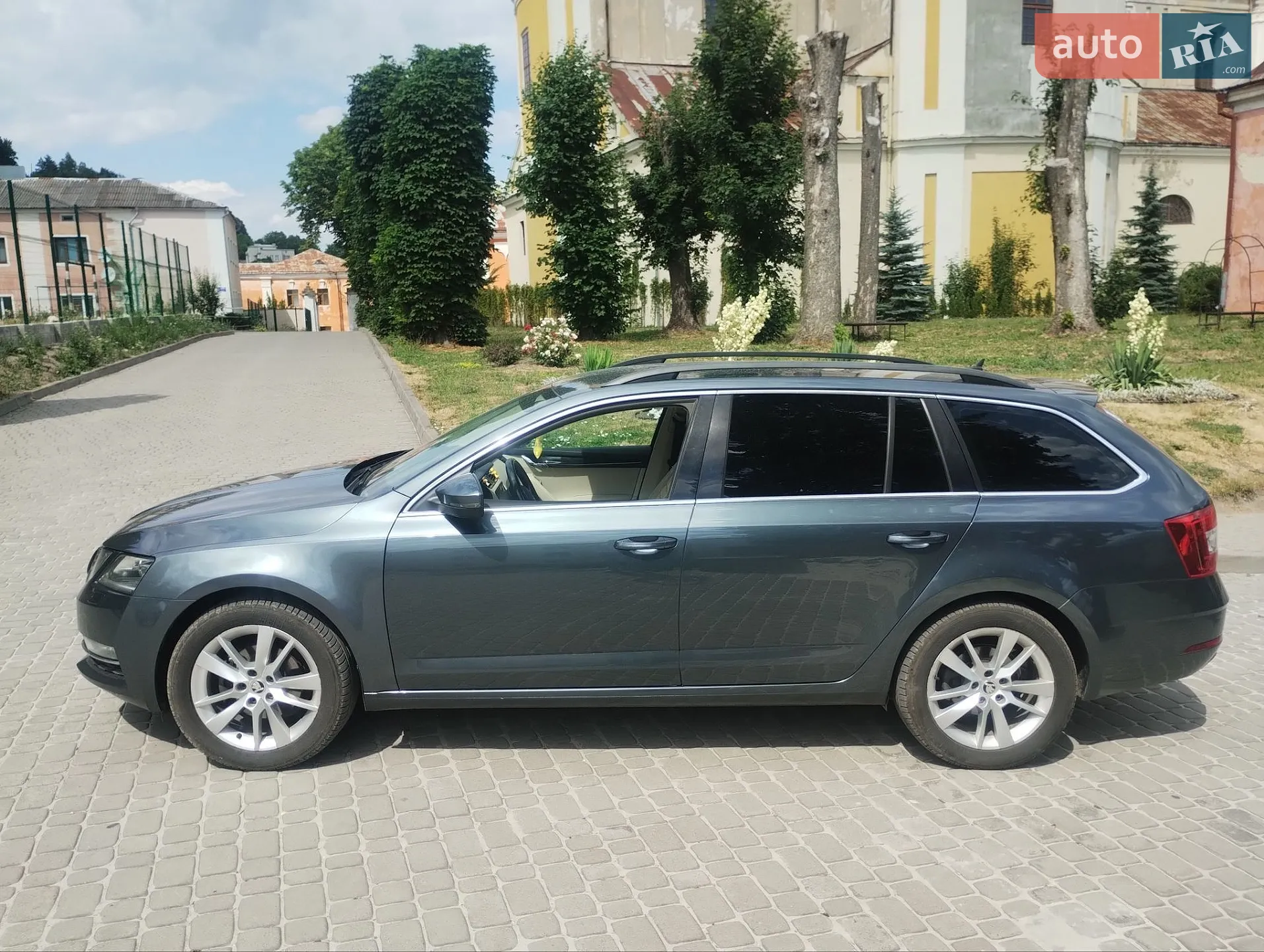 2017 Skoda Octavia - мініатюра 13