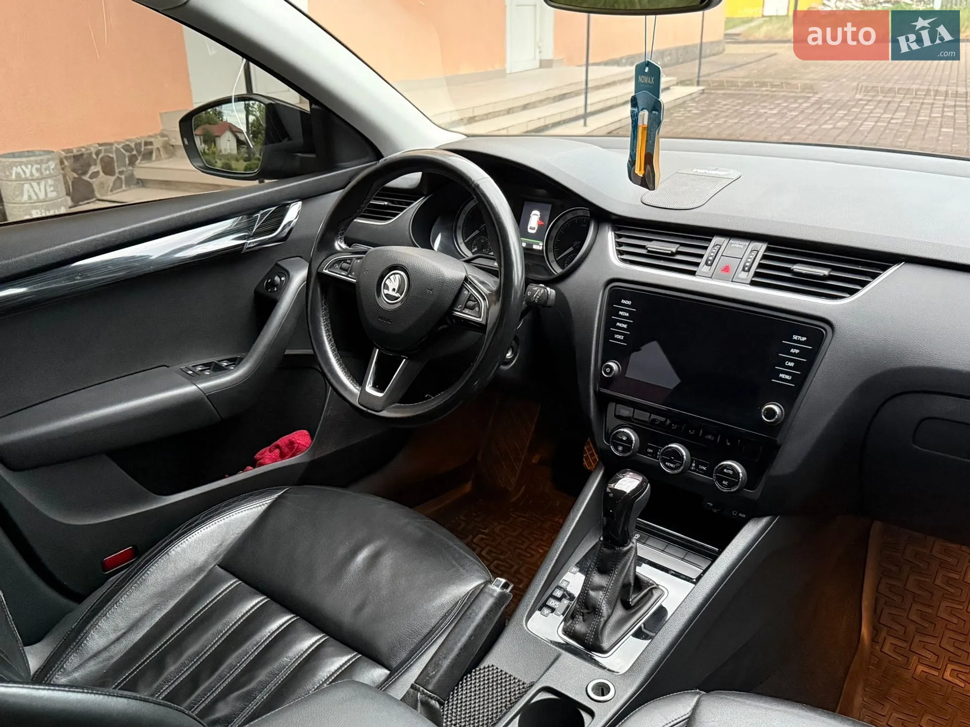 2017 Skoda Octavia - мініатюра 64