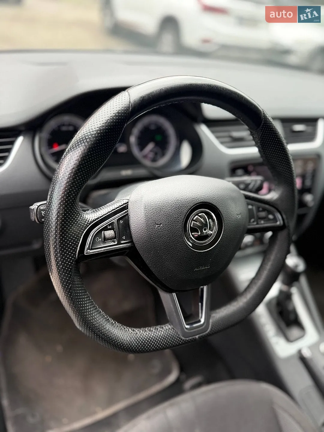2018 Skoda Octavia - мініатюра 10