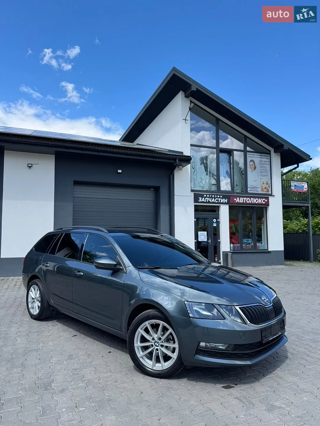 2017 Skoda Octavia - мініатюра 2