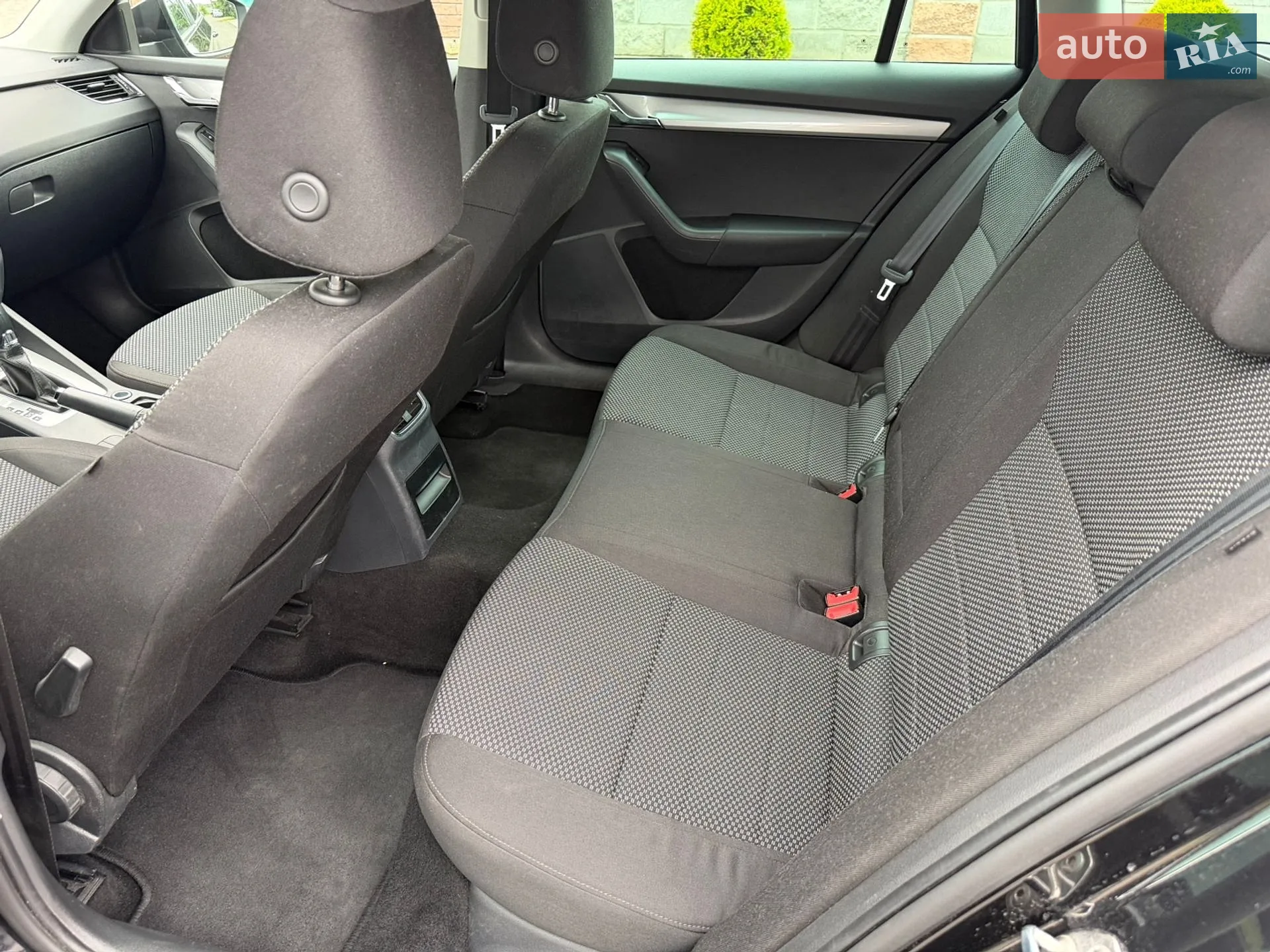 2013 Skoda Octavia - мініатюра 32