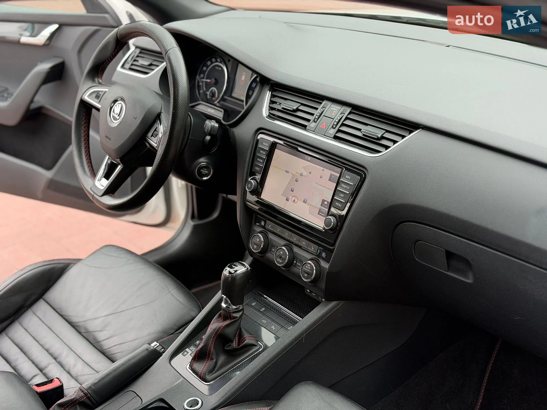 2014 Skoda Octavia - мініатюра 26
