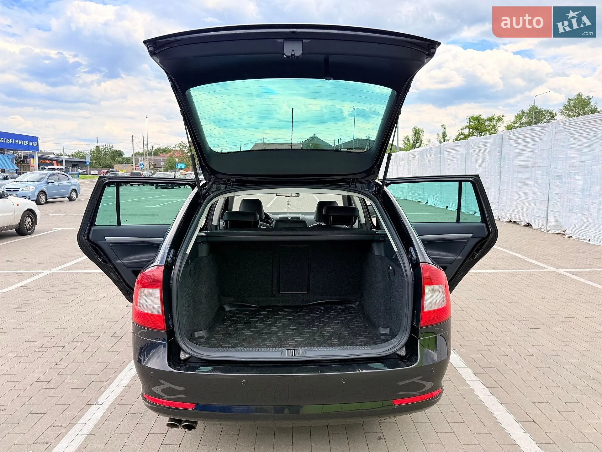 2010 Skoda Octavia - мініатюра 65