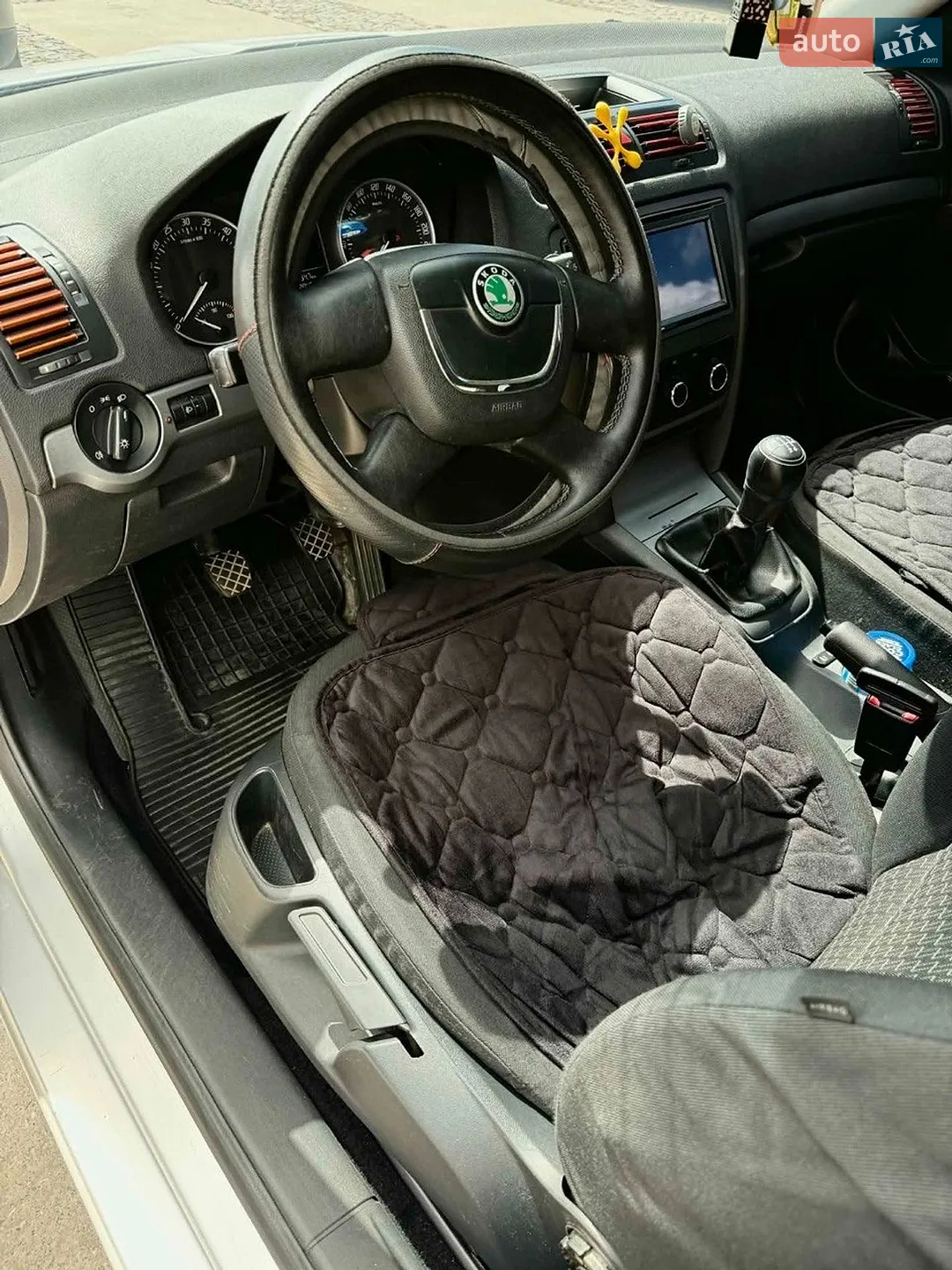 2011 Skoda Octavia - мініатюра 9