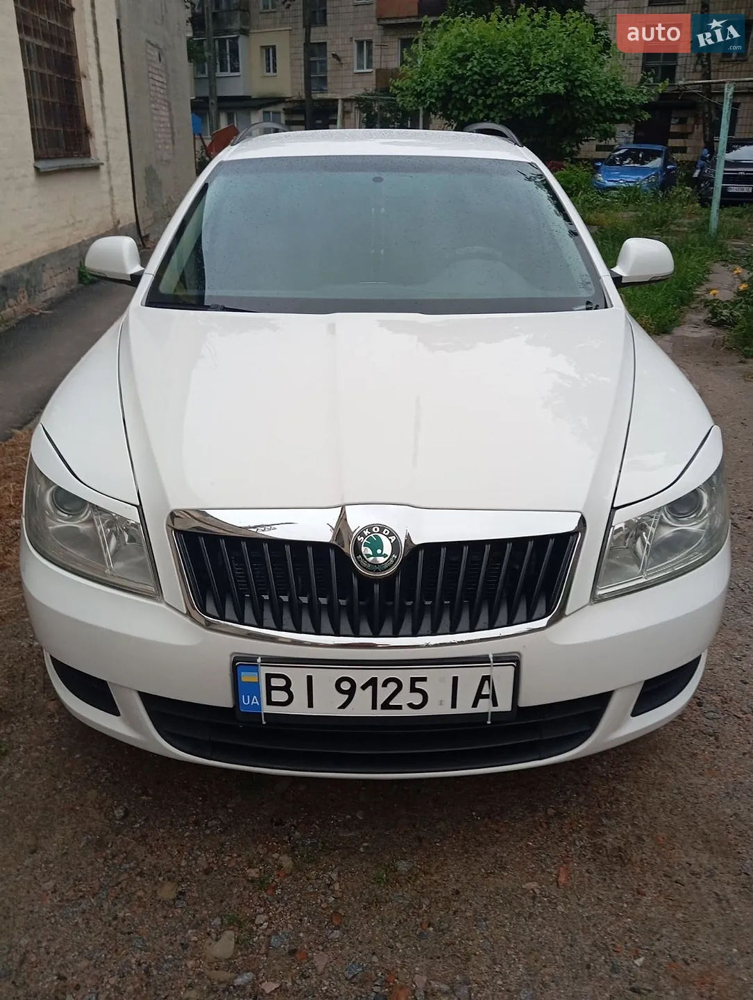 2011 Skoda Octavia - мініатюра 2