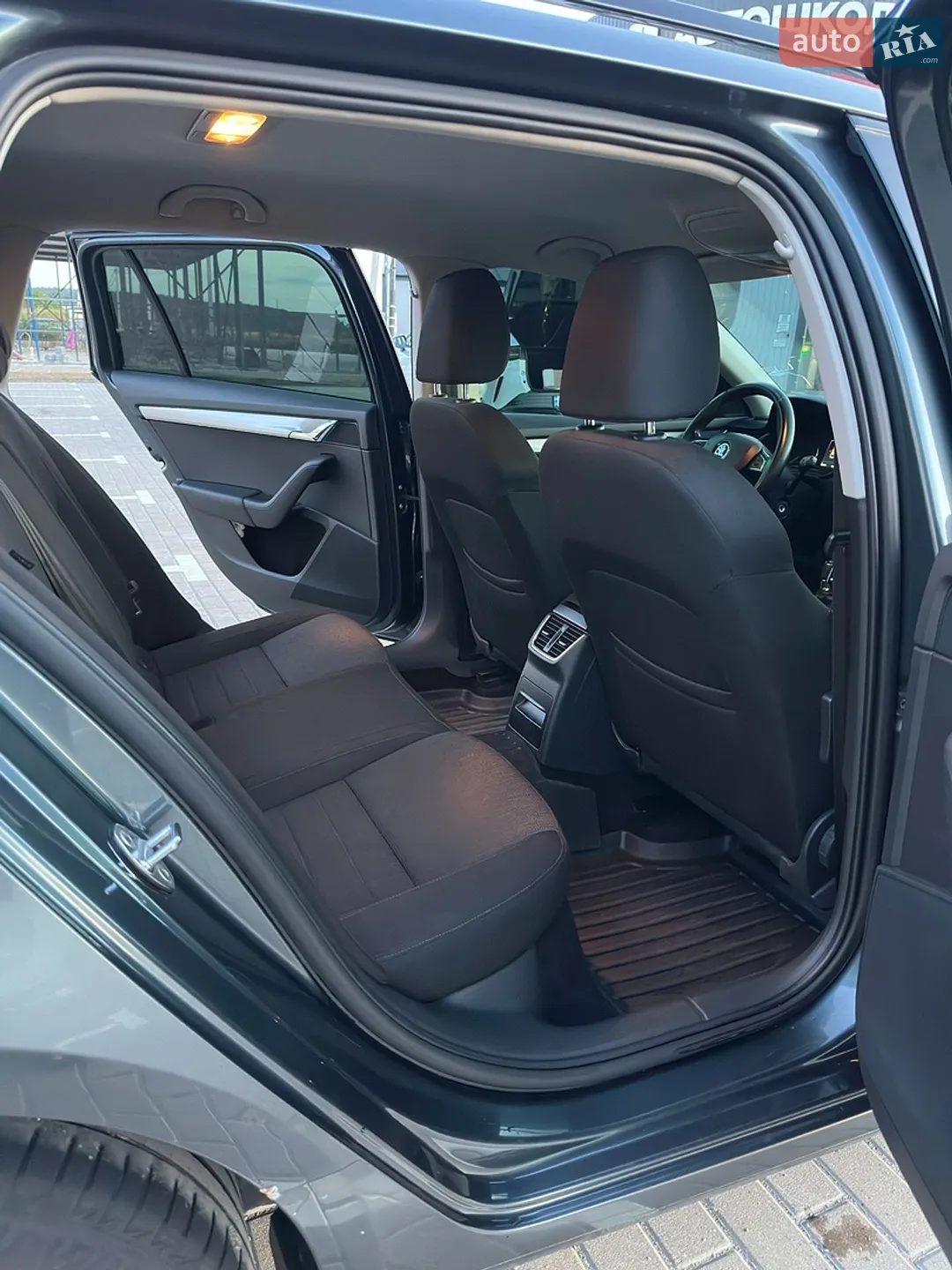 2015 Skoda Octavia - мініатюра 19