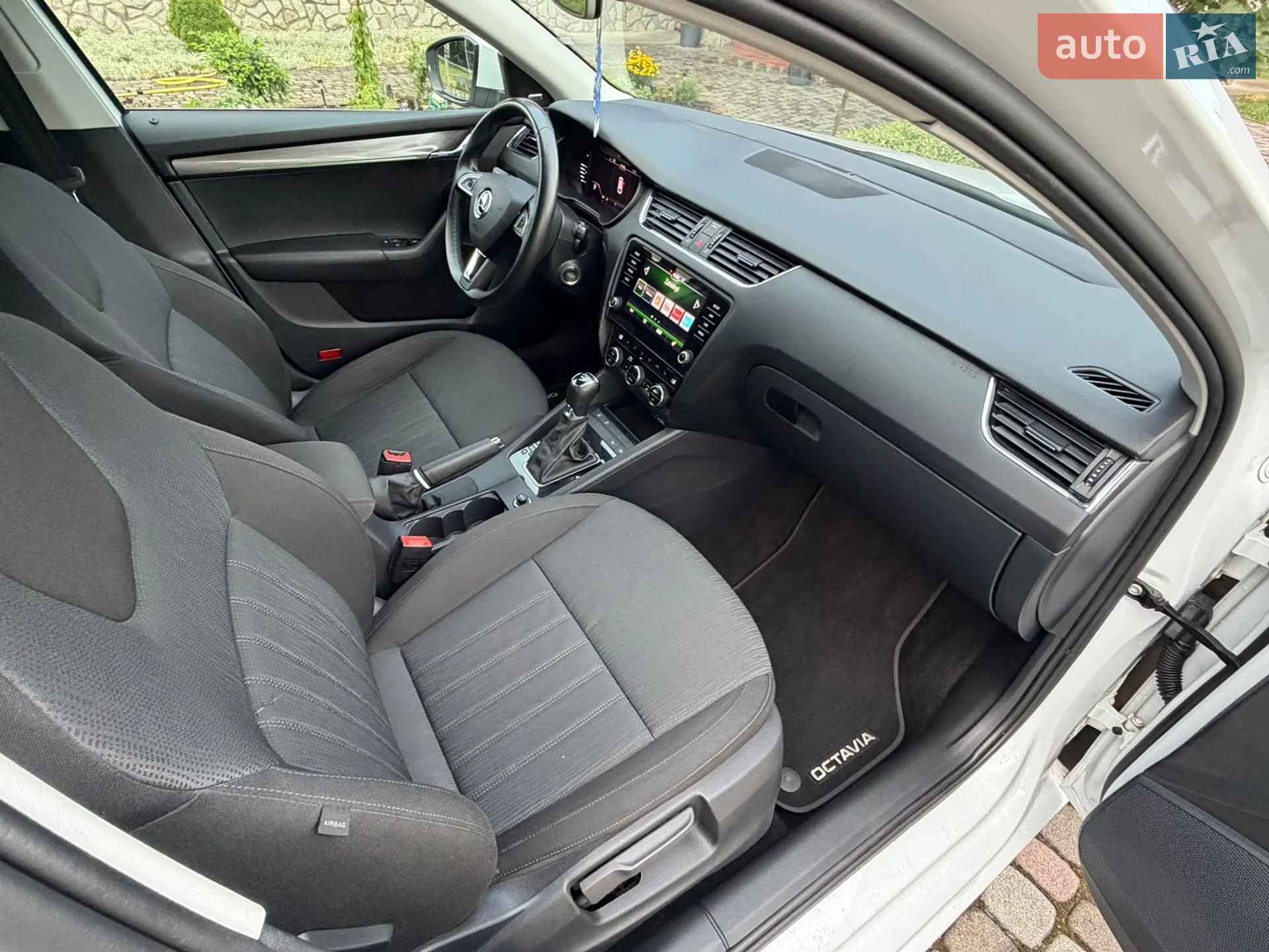 2019 Skoda Octavia - мініатюра 43