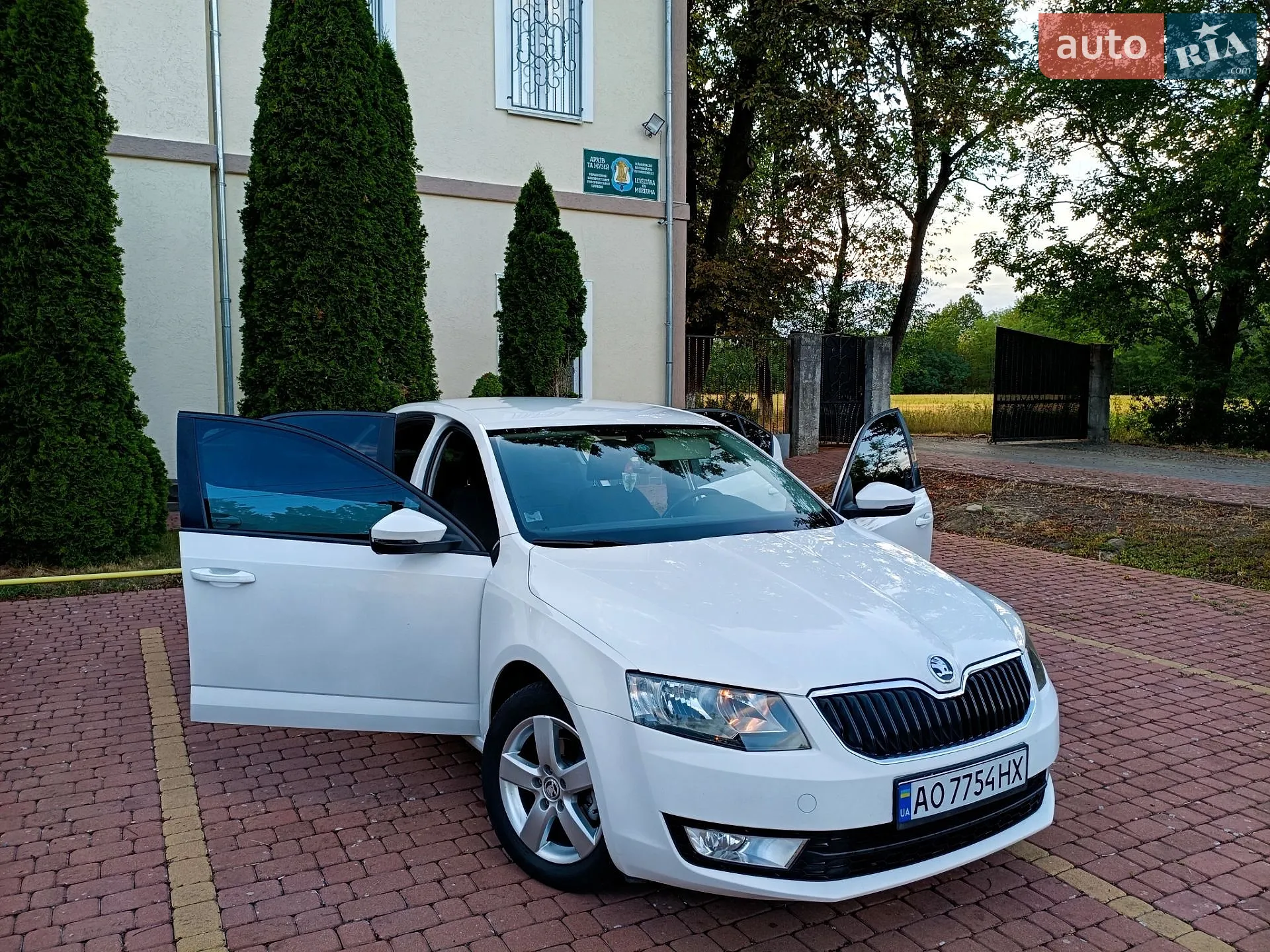 2016 Skoda Octavia - мініатюра 8