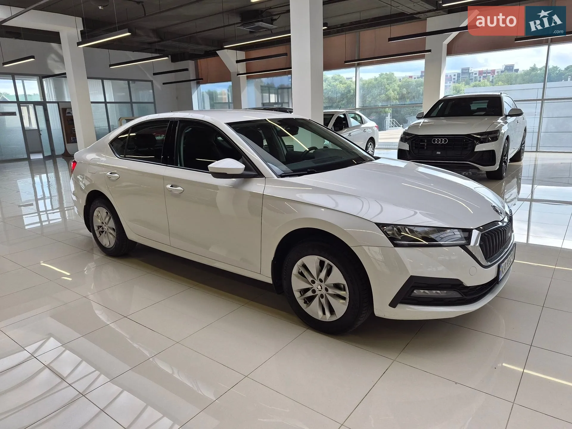 2022 Skoda Octavia - фото 1