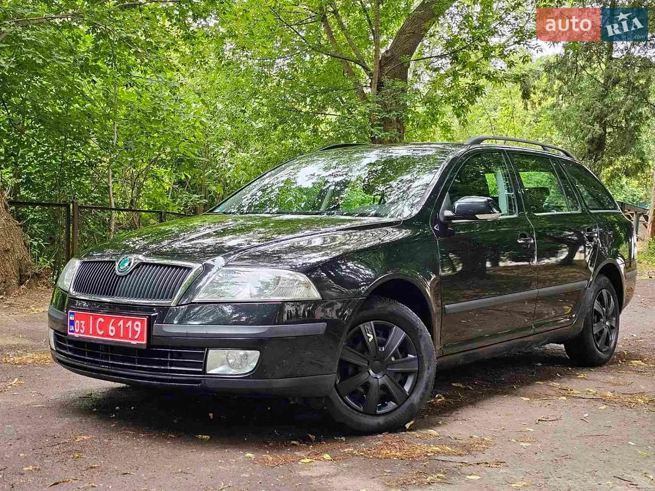 2010 Volkswagen Touran - мініатюра 17