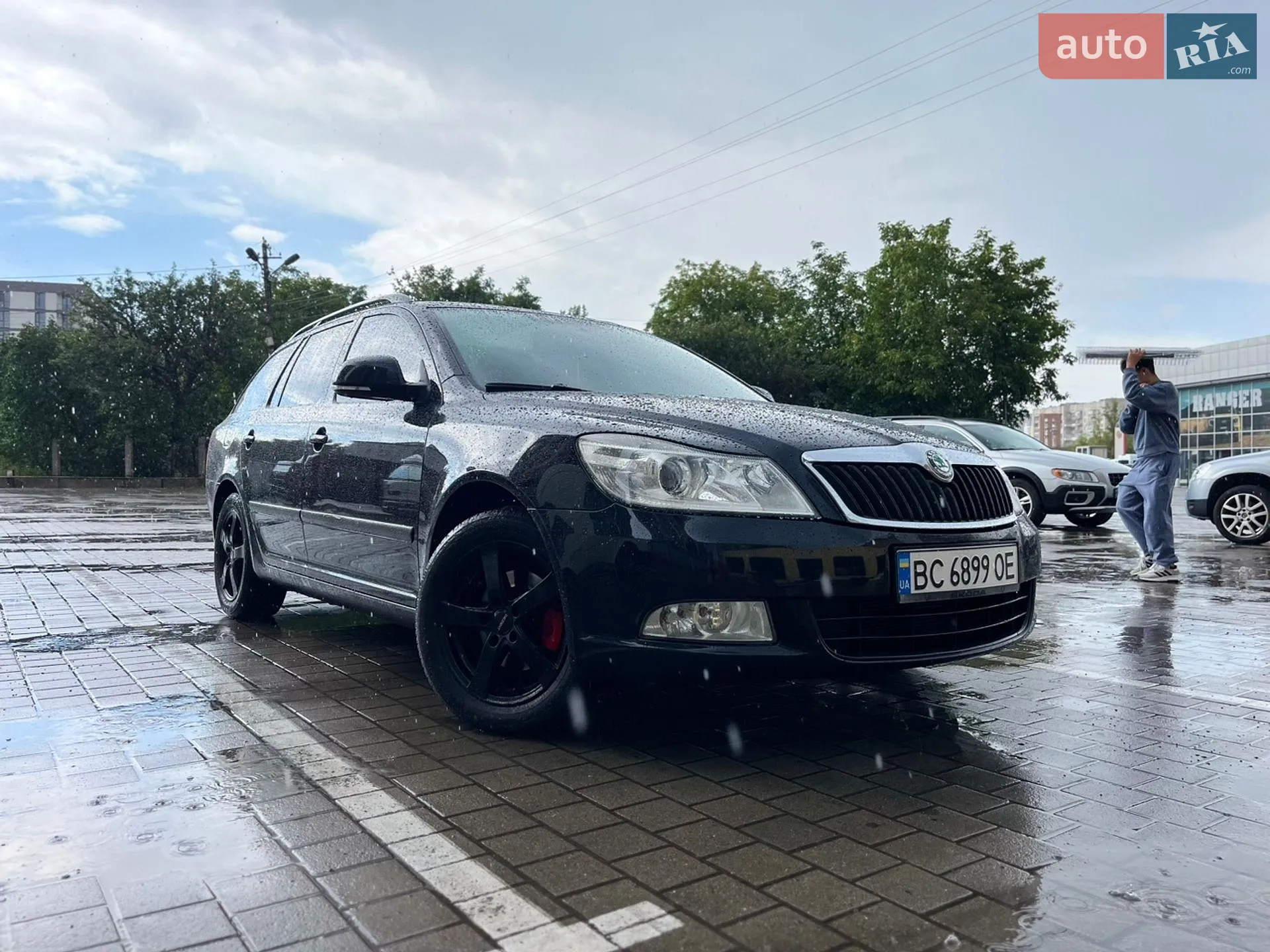 2011 Skoda Octavia - фото 1