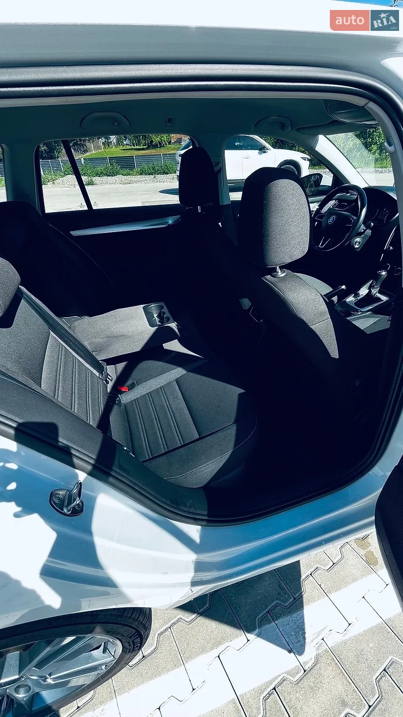 2019 Skoda Octavia - мініатюра 19