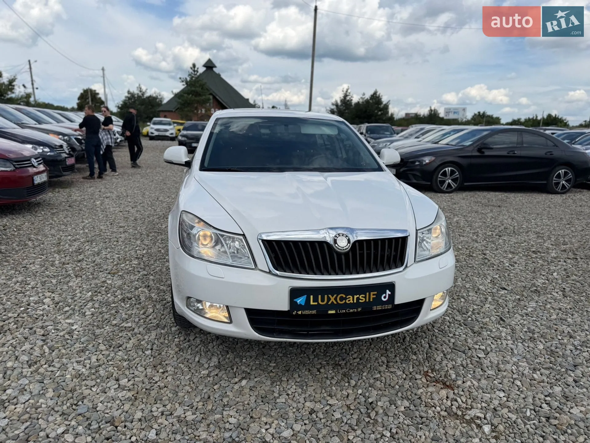 2010 Skoda Octavia - мініатюра 5