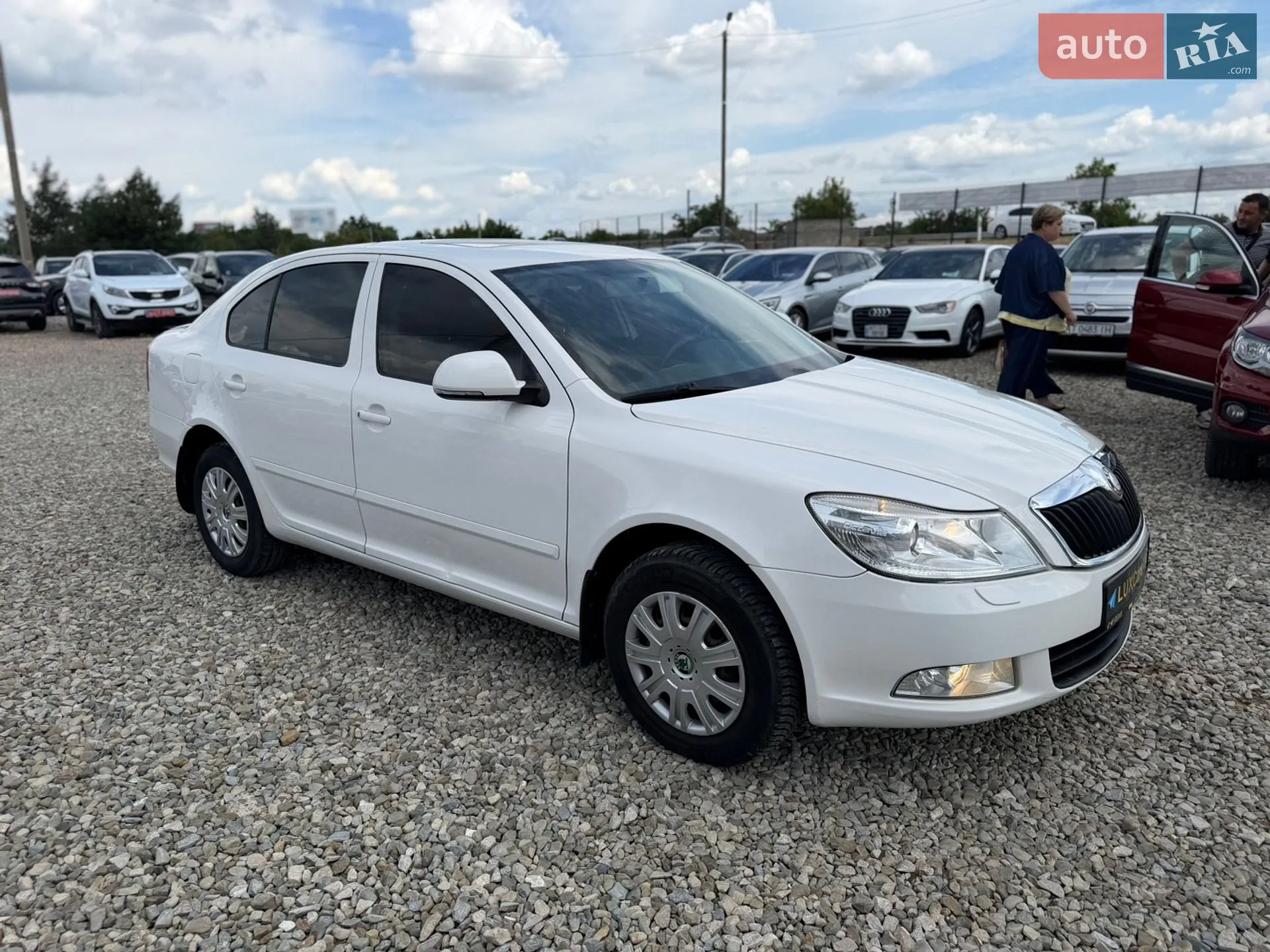 2010 Skoda Octavia - мініатюра 20