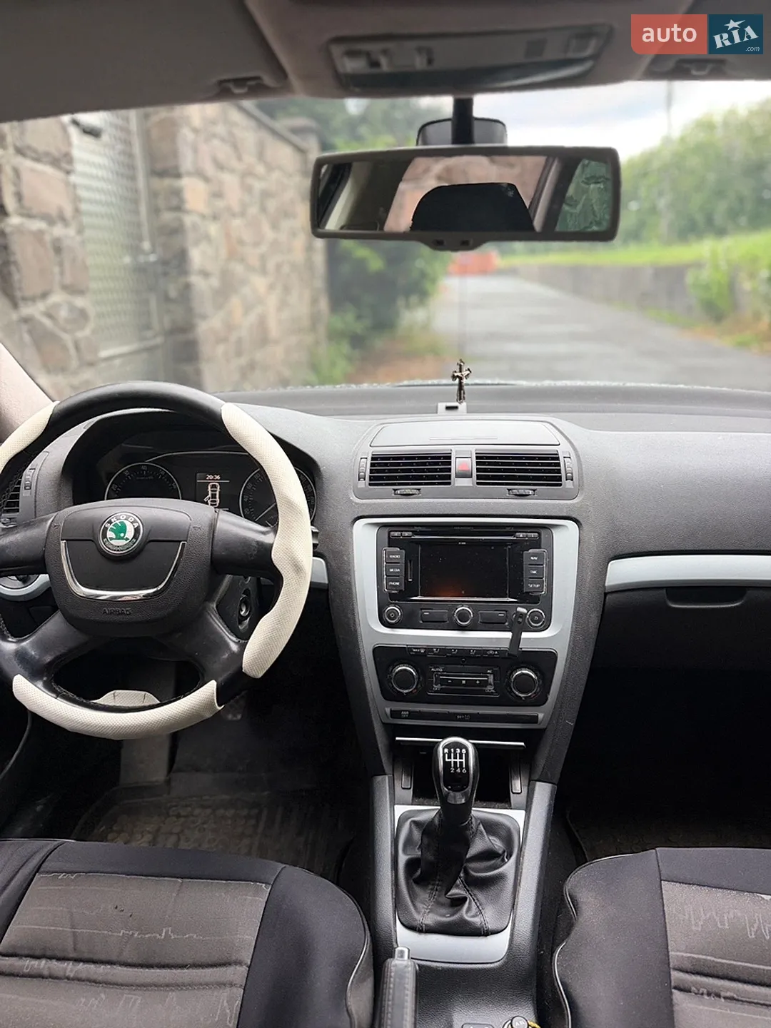 2011 Skoda Octavia - мініатюра 7